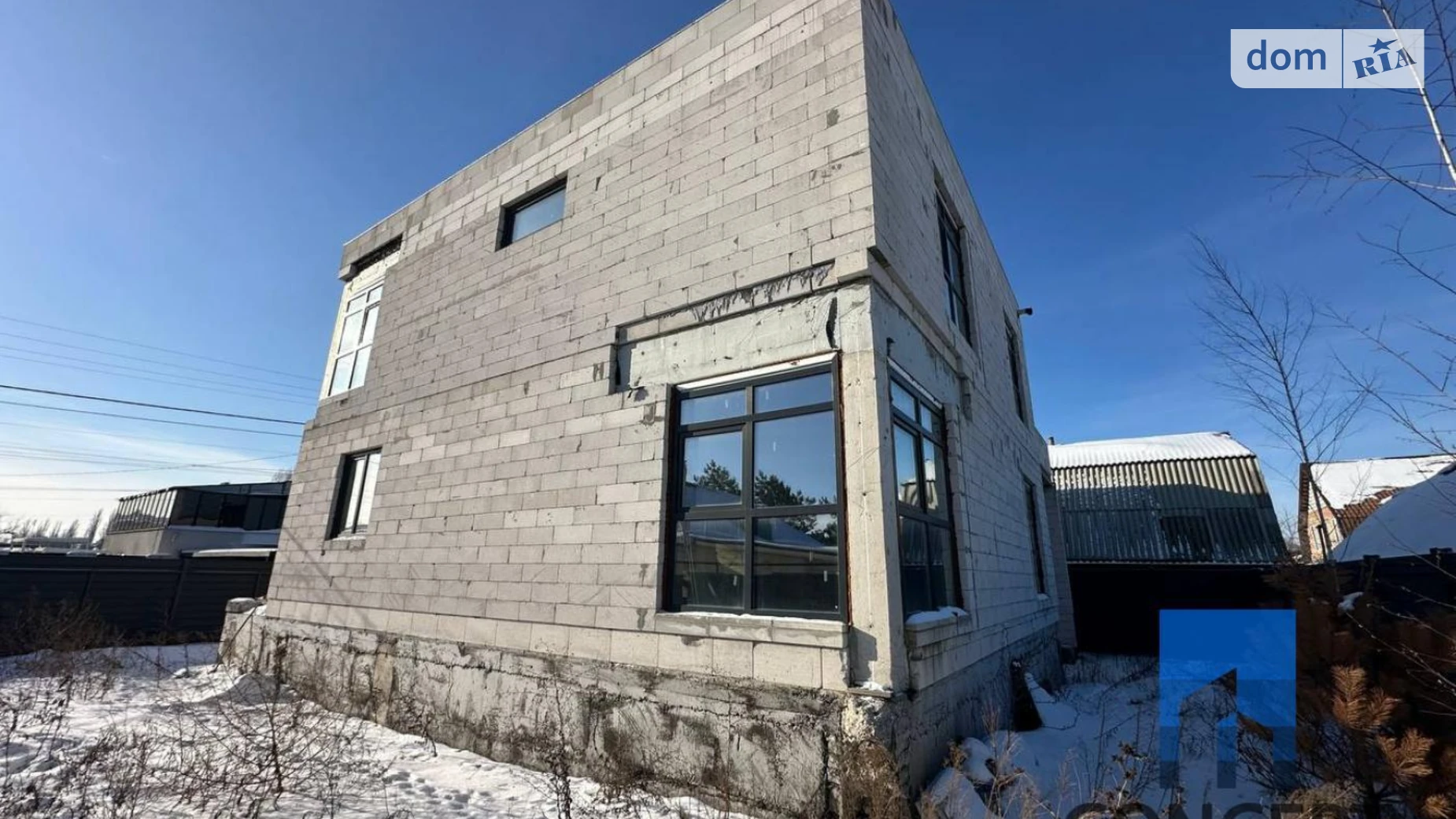 Продается дом на 2 этажа 200 кв. м с мансардой, цена: 95000 $ - фото 2