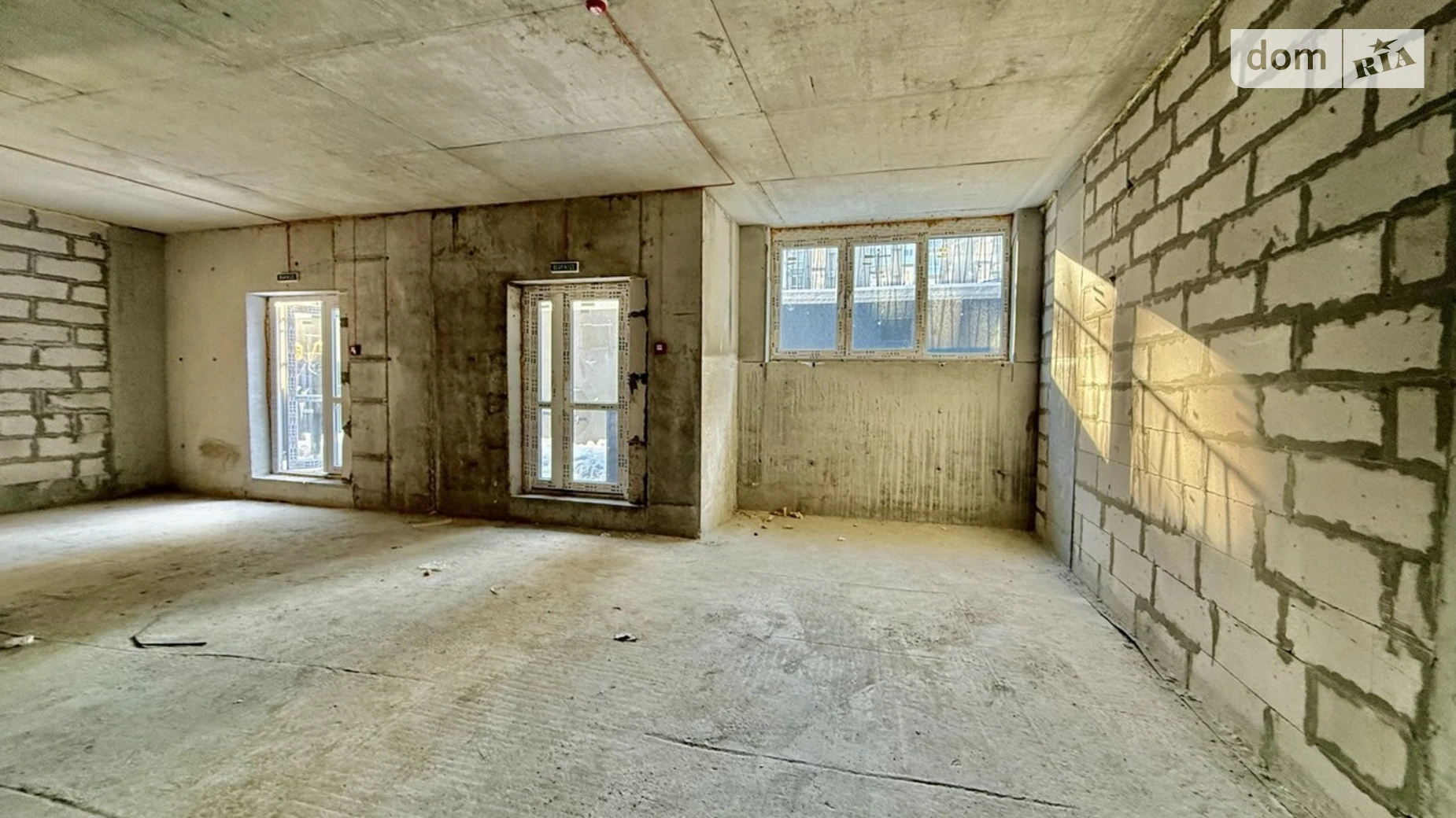 Продается помещения свободного назначения 62.5 кв. м в 9-этажном здании, цена: 75000 $ - фото 2