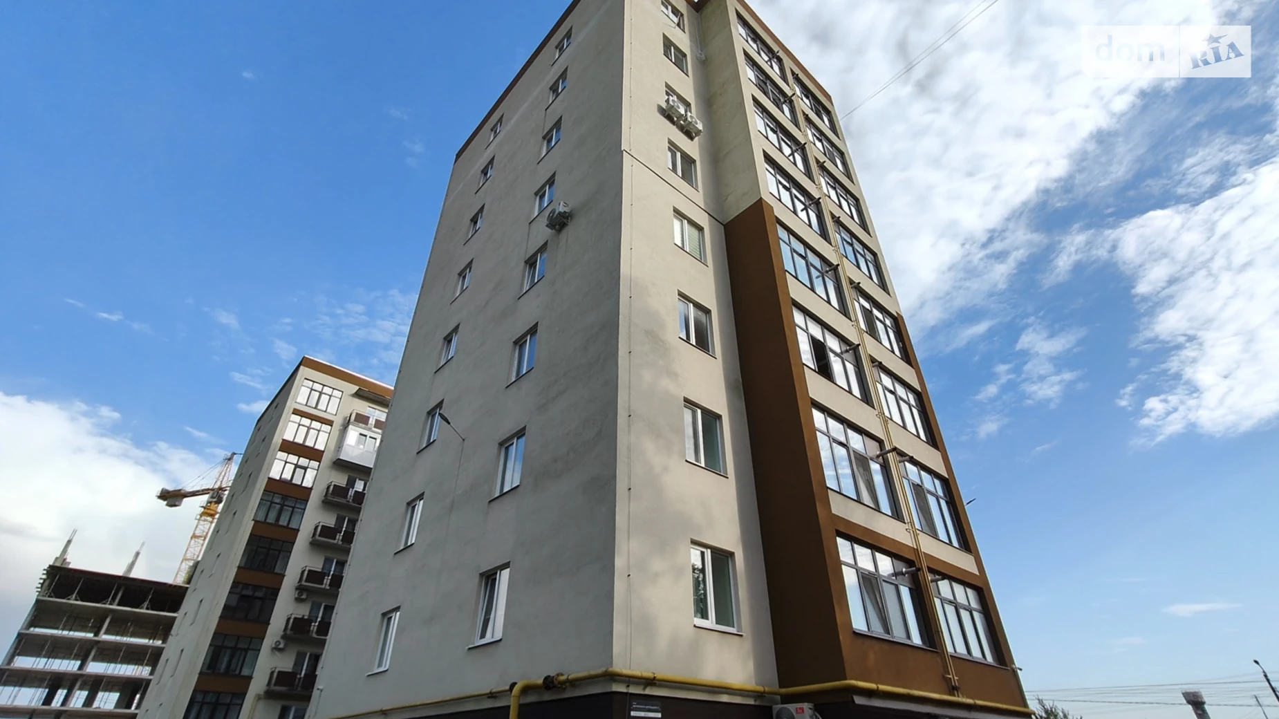 Продается 2-комнатная квартира 69.7 кв. м в Дубно, ул. Митрополита Шептицкого, 7 - фото 2