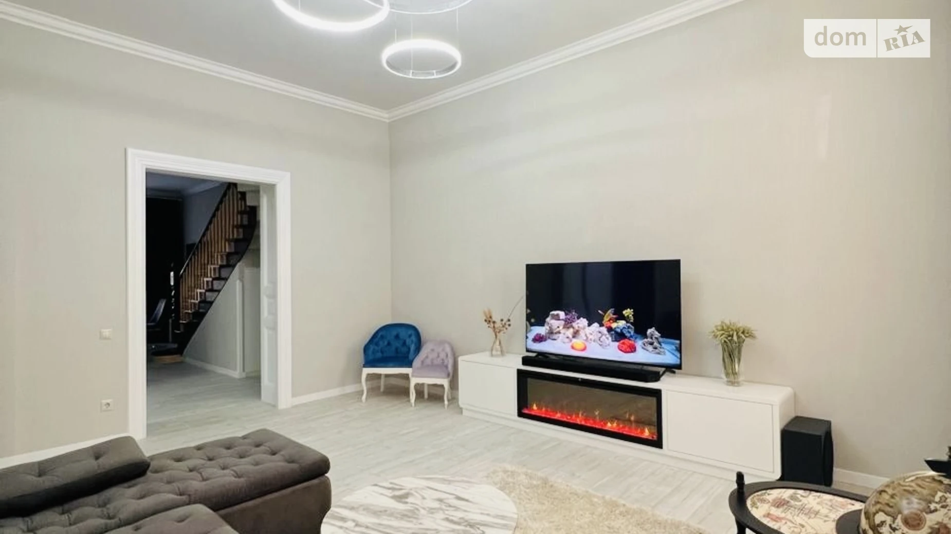 Продается 6-комнатная квартира 210 кв. м в Львове, ул. Кармалюка Устима, 8 - фото 2