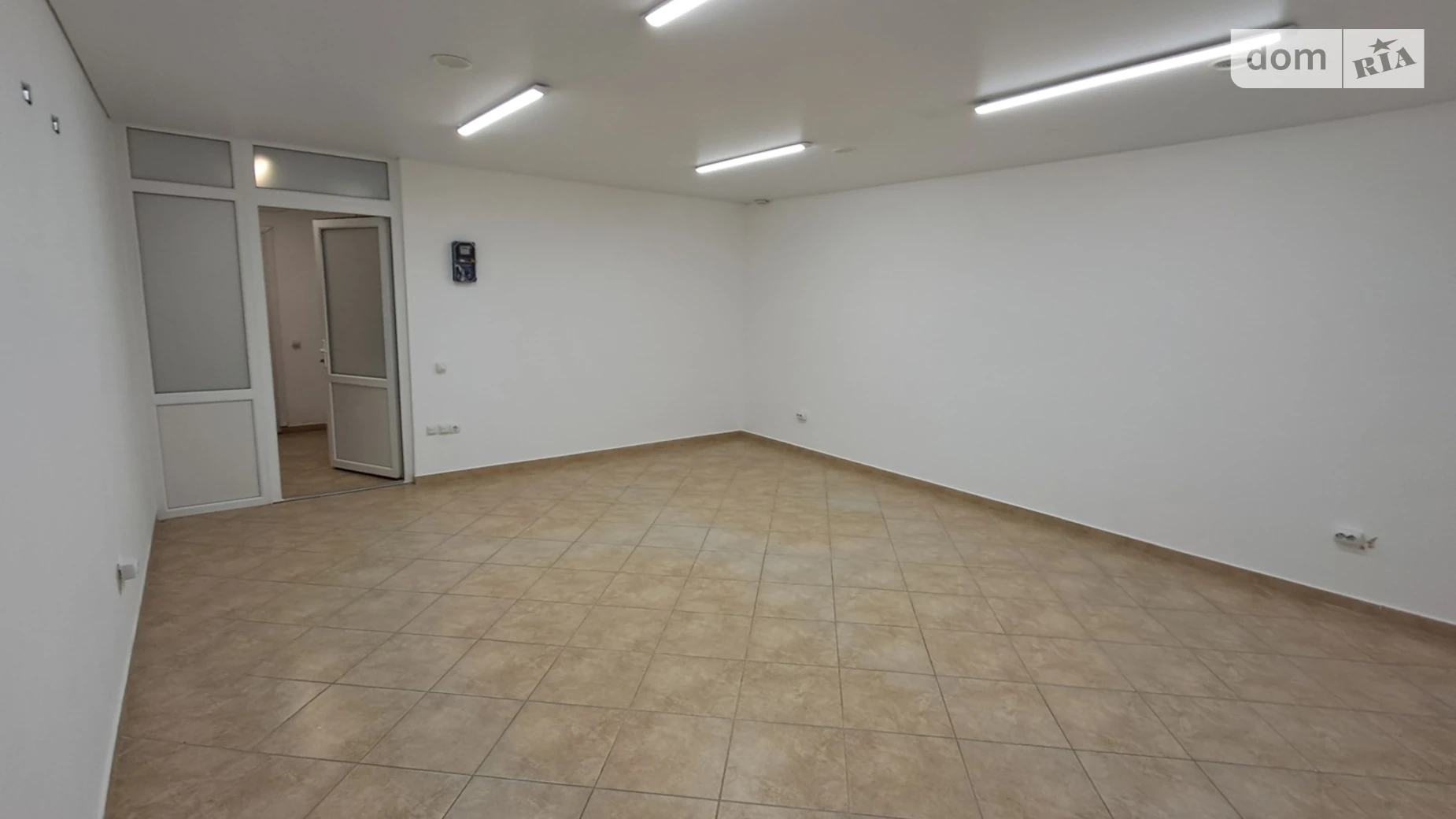 Продается помещения свободного назначения 30 кв. м в 5-этажном здании, цена: 20000 $ - фото 3