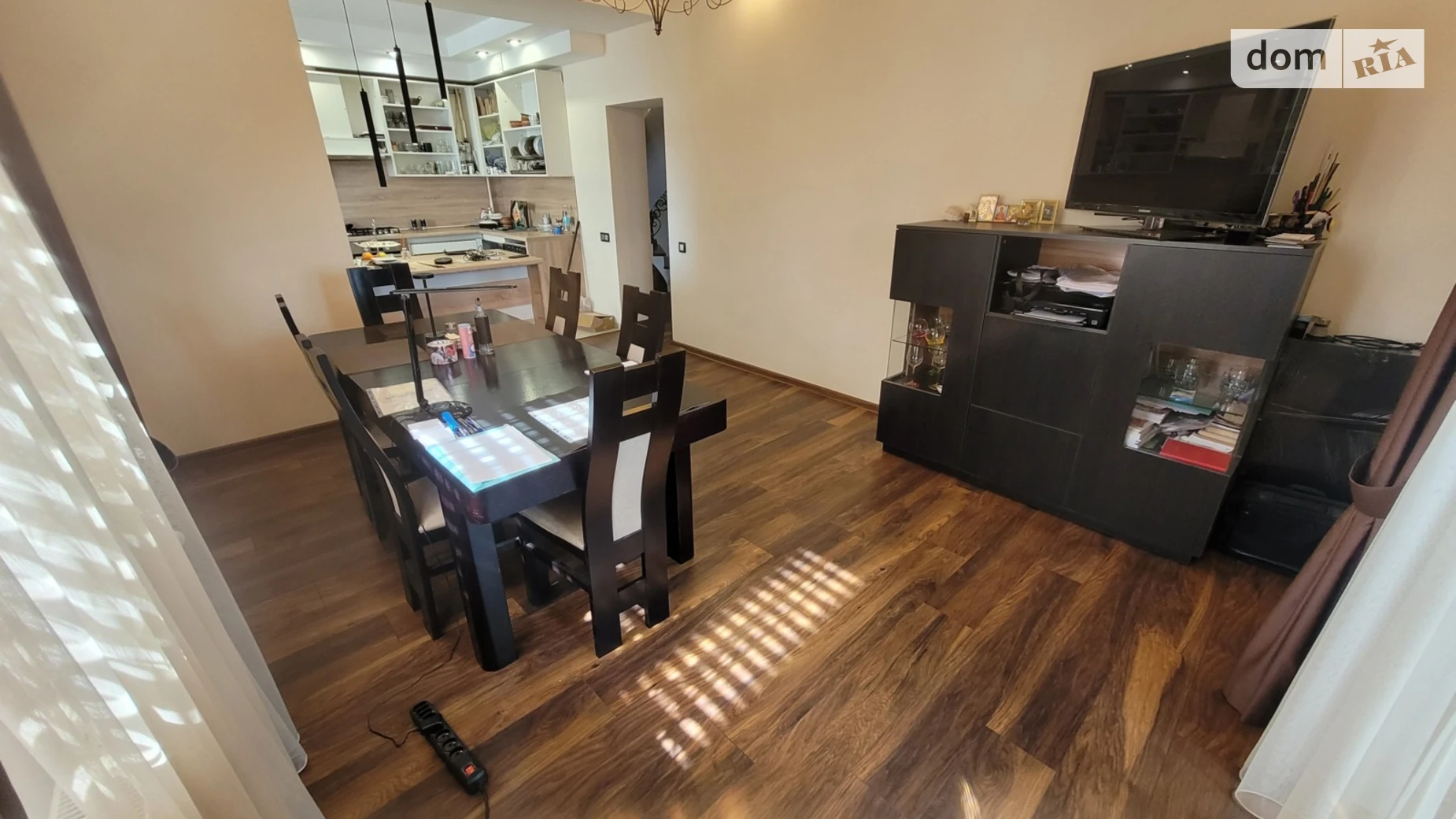 Здається в оренду 4-кімнатна квартира 125 кв. м у Львові, вул. Під Голоском, 8 - фото 2