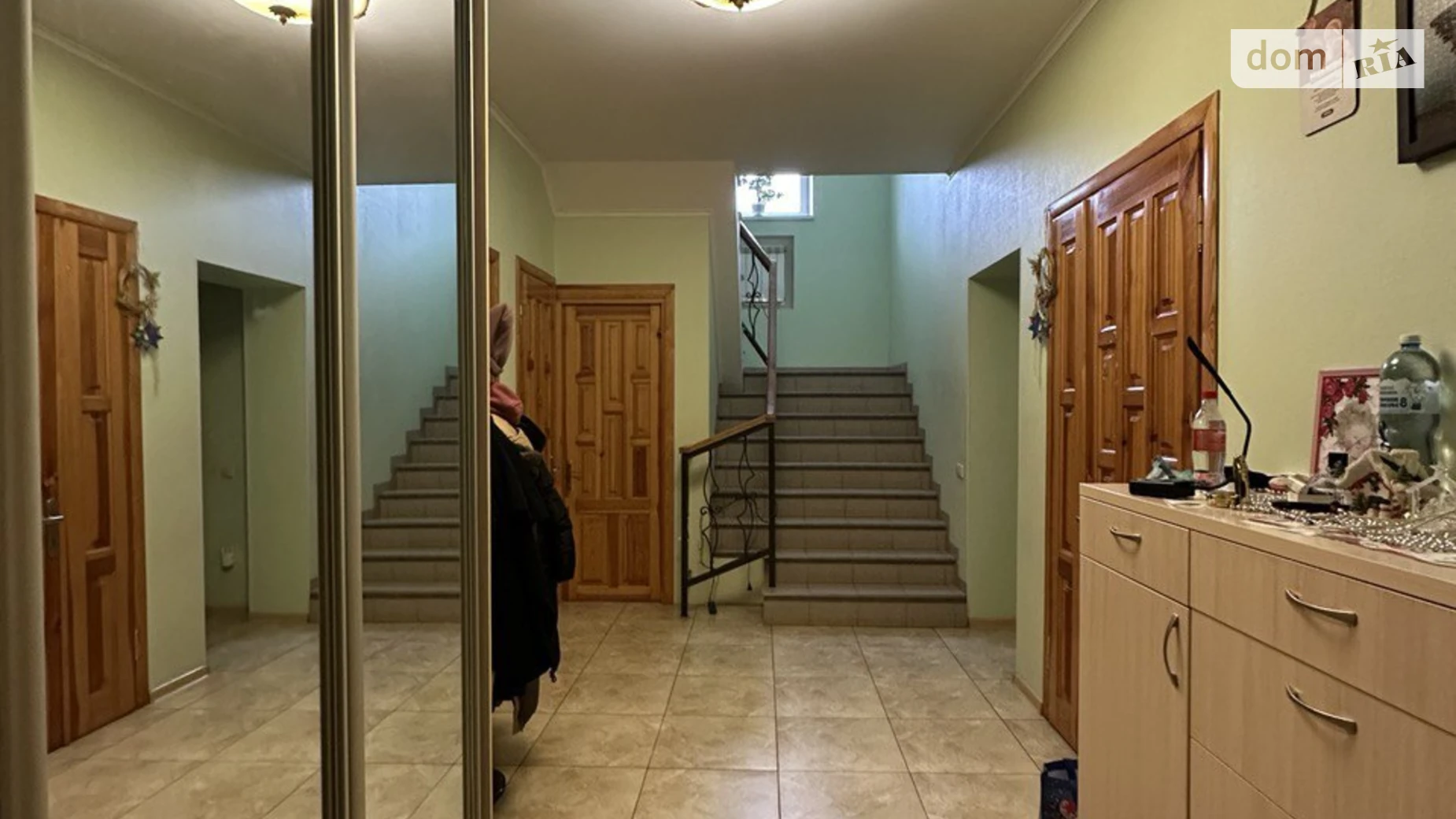 Продается дом на 3 этажа 498.2 кв. м с мансардой, цена: 360000 $ - фото 4