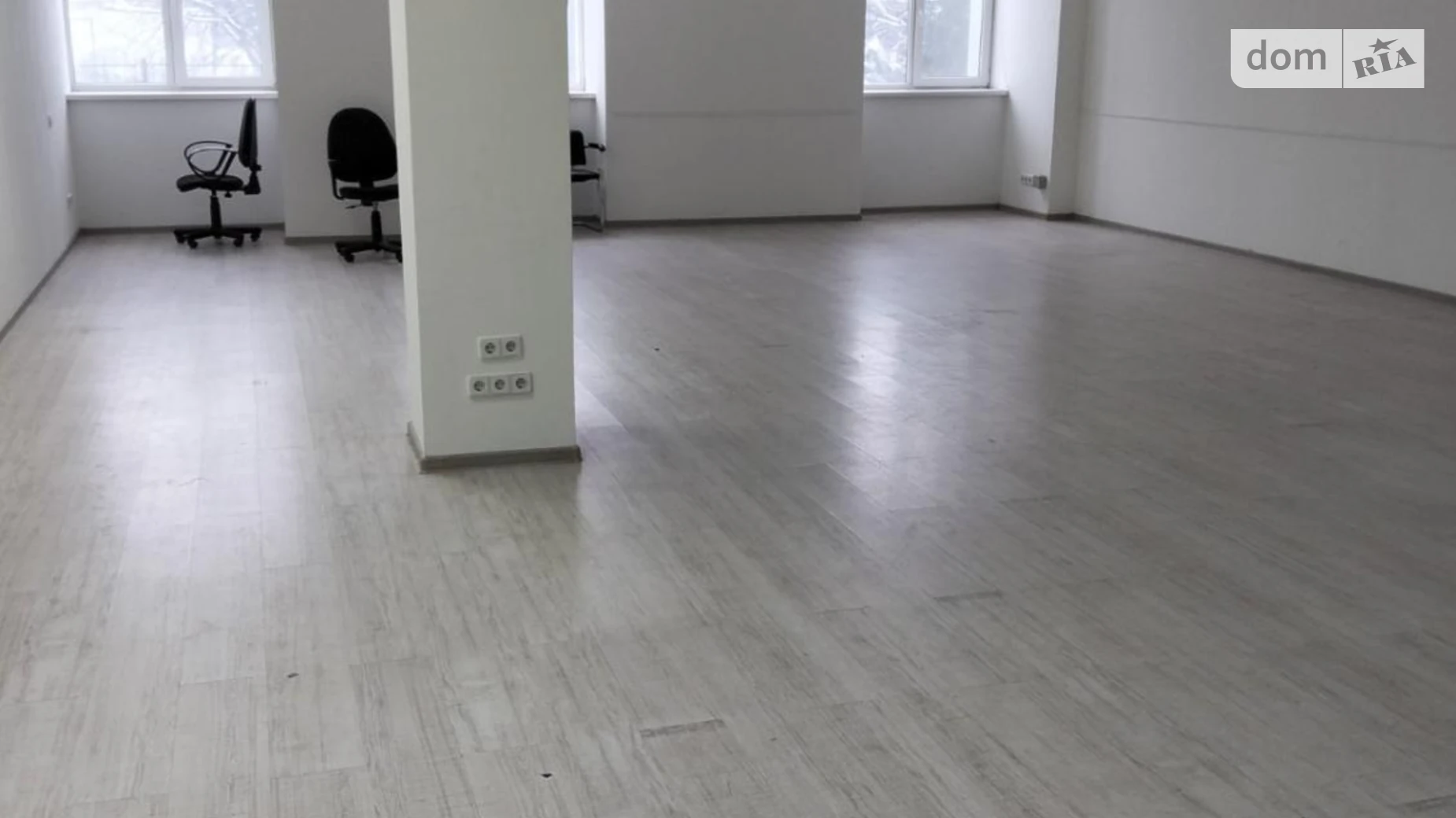 Сдается в аренду офис 92 кв. м в бизнес-центре, цена: 29000 грн - фото 2