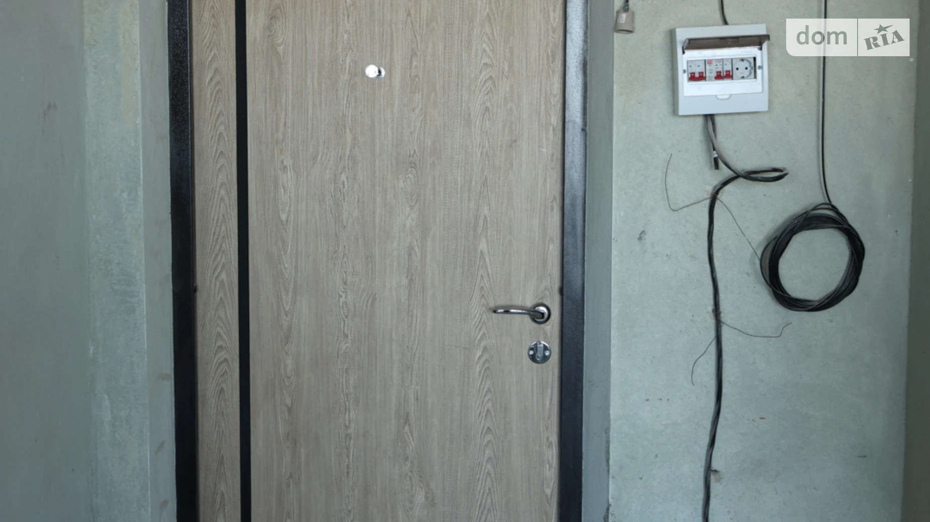 Продається 1-кімнатна квартира 91.6 кв. м у Львові, вул. Мікльоша Карла, 20Б - фото 3