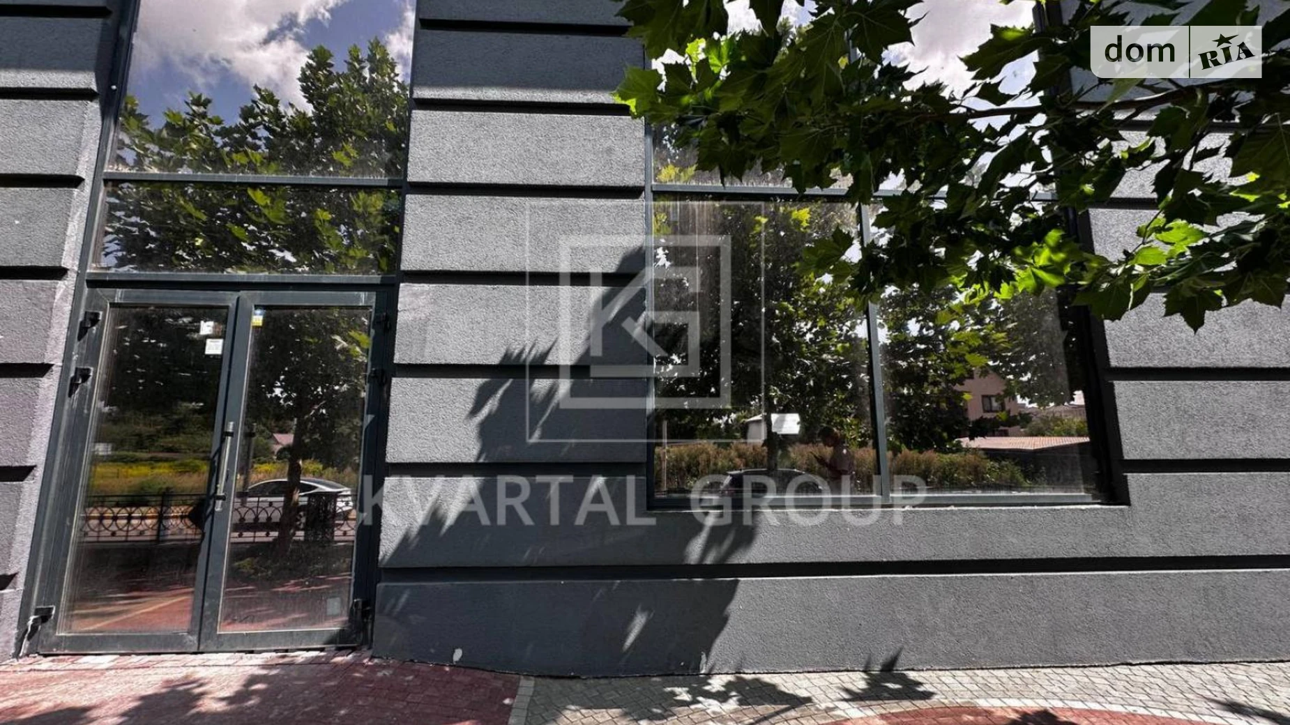 Сдается в аренду офис 362.7 кв. м в бизнес-центре, цена: 2050 $ - фото 3