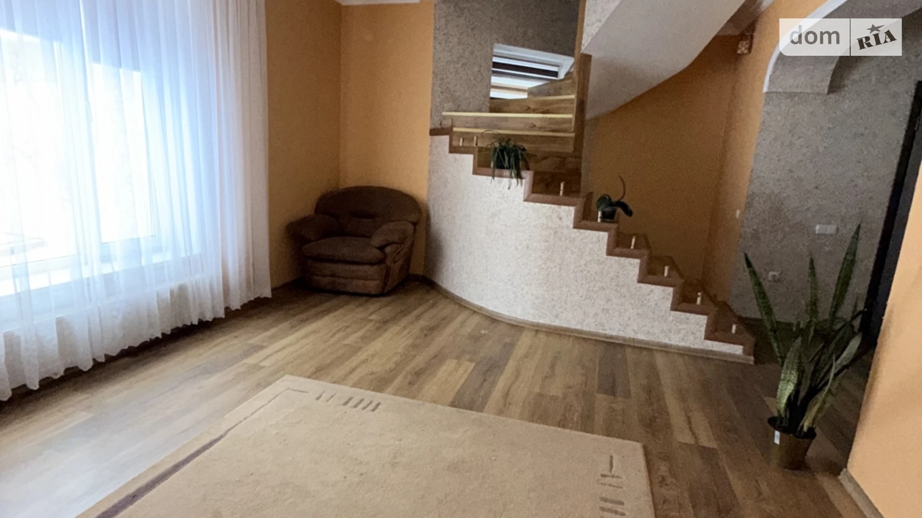 Продается дом на 2 этажа 200 кв. м с садом, цена: 200000 $ - фото 4