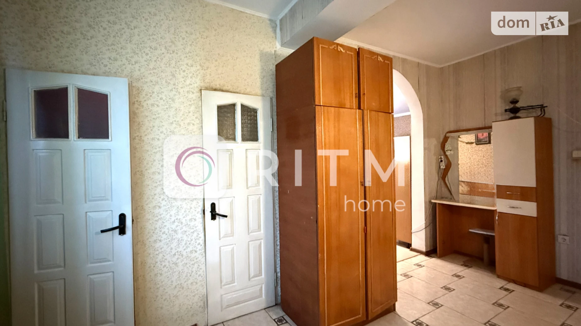 Продается дом на 2 этажа 236.6 кв. м с садом, цена: 125000 $ - фото 3