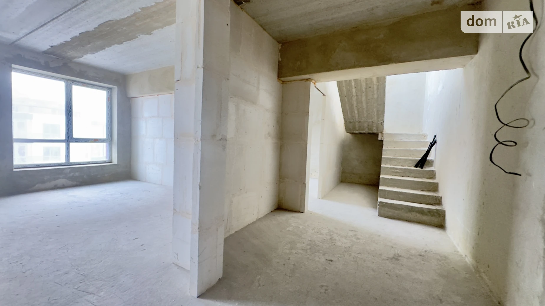 Продается 2-комнатная квартира 101.7 кв. м в Ивано-Франковске, ул. Княгинин, 44 корпус 12 - фото 4