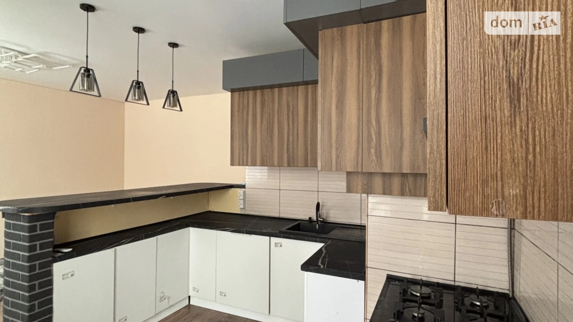 Продается 3-комнатная квартира 73 кв. м в Хмельницком, ул. Пилотская - фото 2