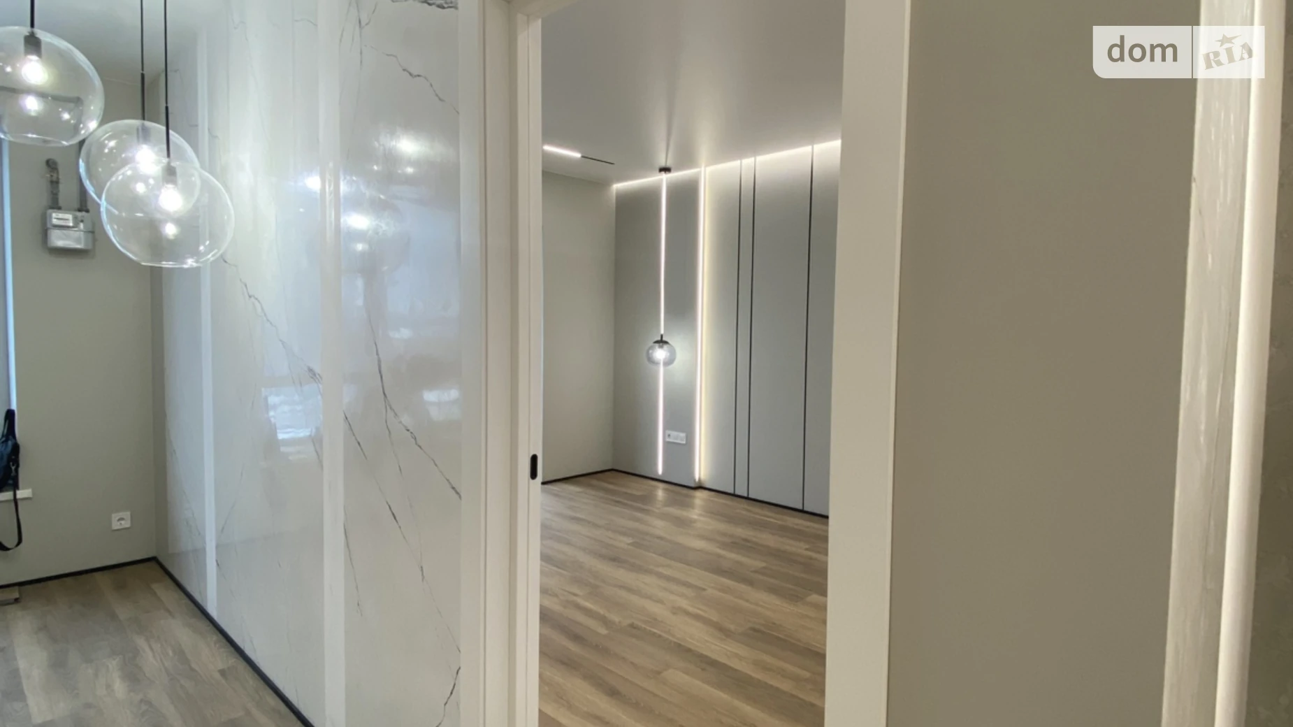 Продается 2-комнатная квартира 72 кв. м в Житомире, ул. Домбровского, 3Г - фото 2