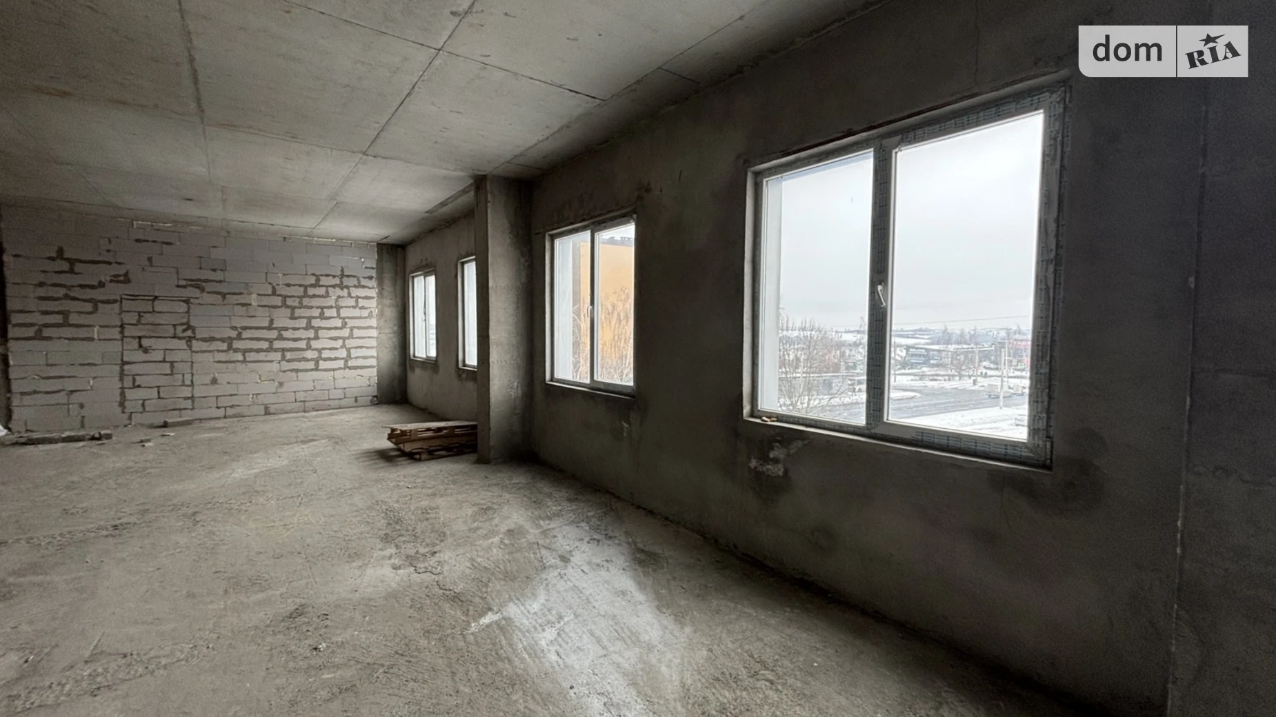 Сдается в аренду офис 103.75 кв. м в бизнес-центре, цена: 30088 грн - фото 2