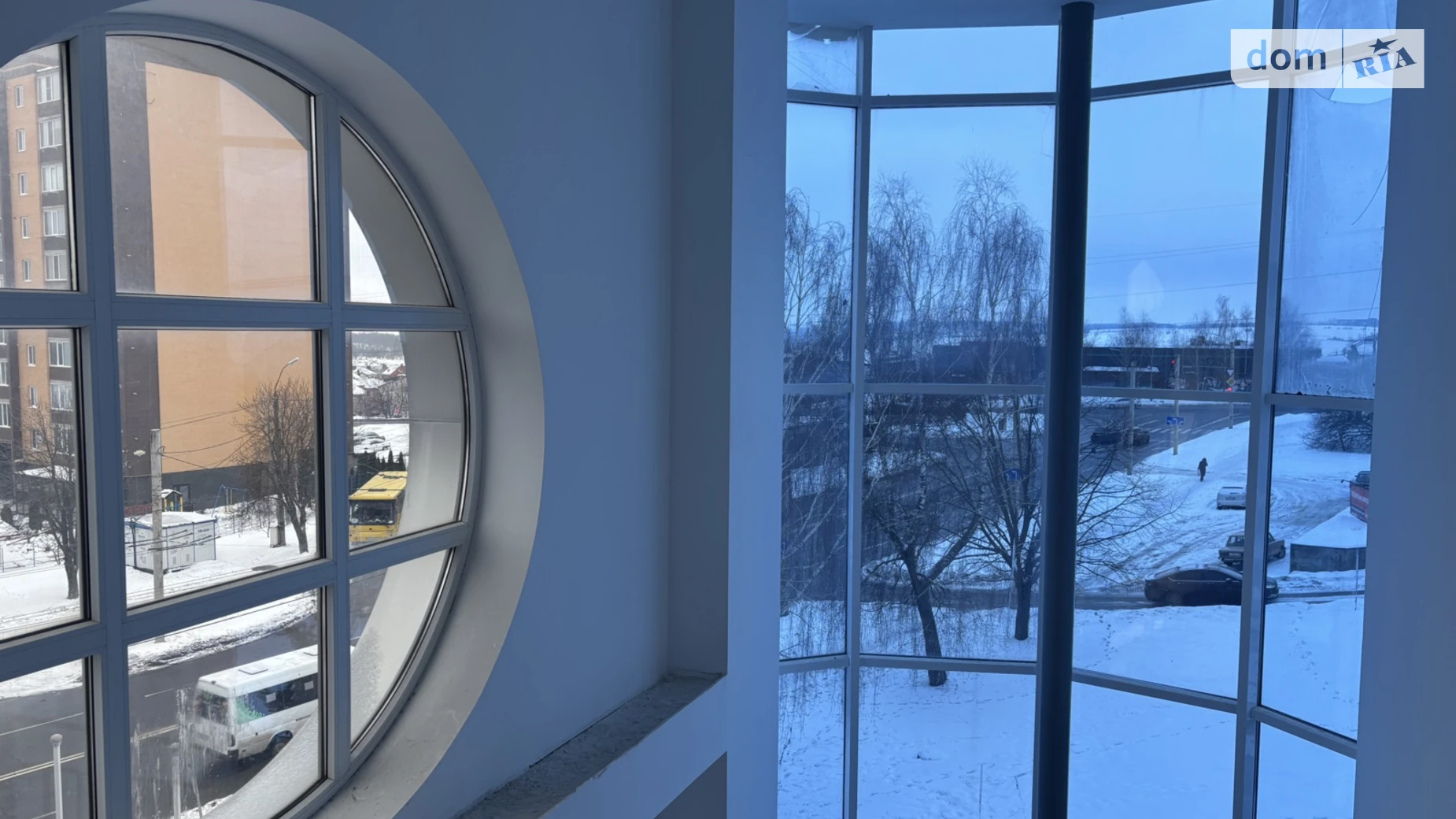 Сдается в аренду офис 103.75 кв. м в бизнес-центре, цена: 30088 грн - фото 5