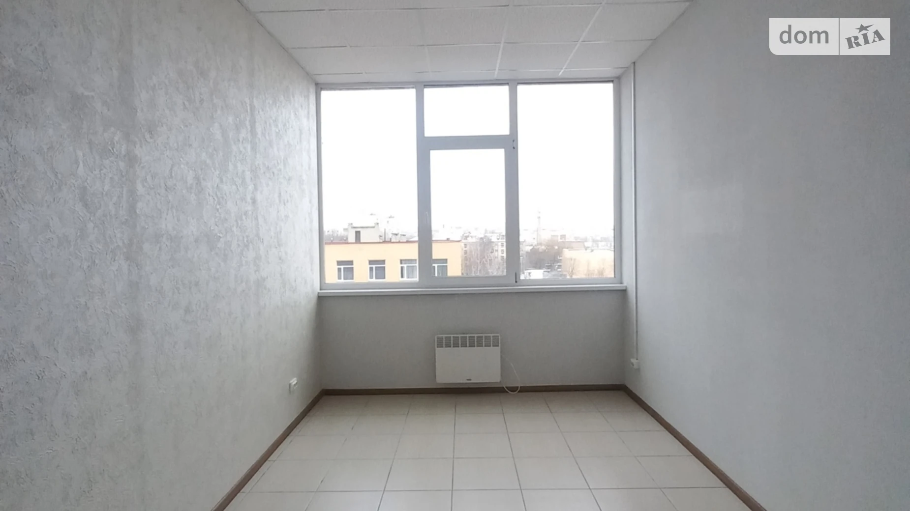 Сдается в аренду офис 15 кв. м в бизнес-центре, цена: 4500 грн - фото 2