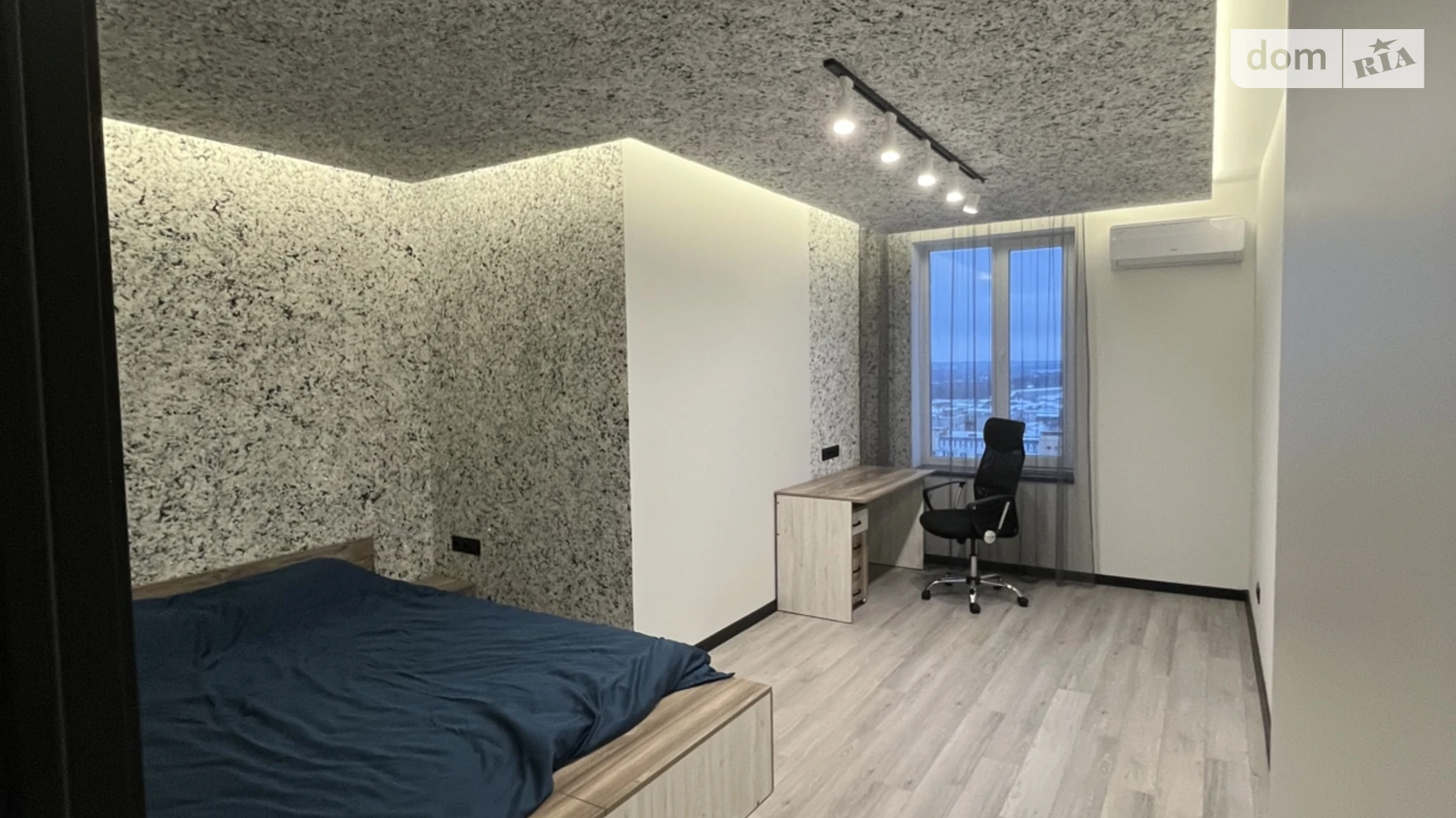 Продается 1-комнатная квартира 65 кв. м в Житомире, просп. Независимости(Ватутина), 20 - фото 3