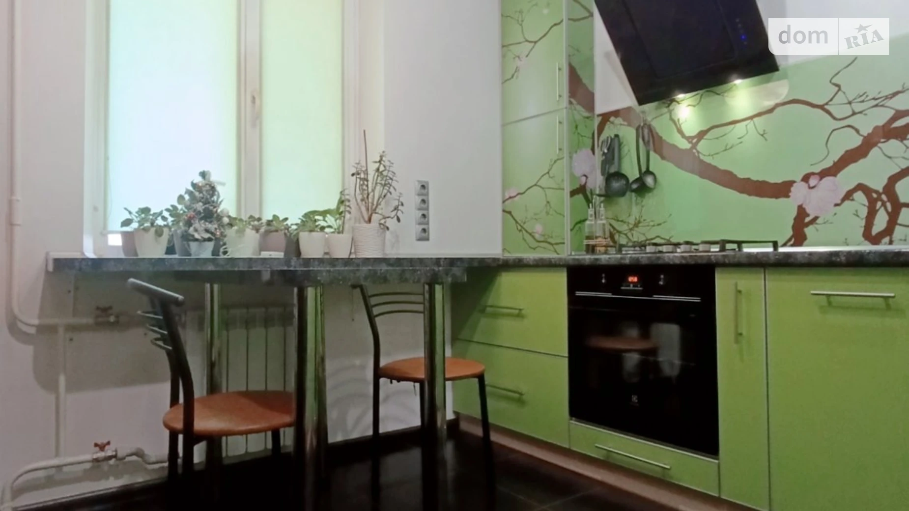 Продается 4-комнатная квартира 82.3 кв. м в, цена: 76000 $ - фото 2