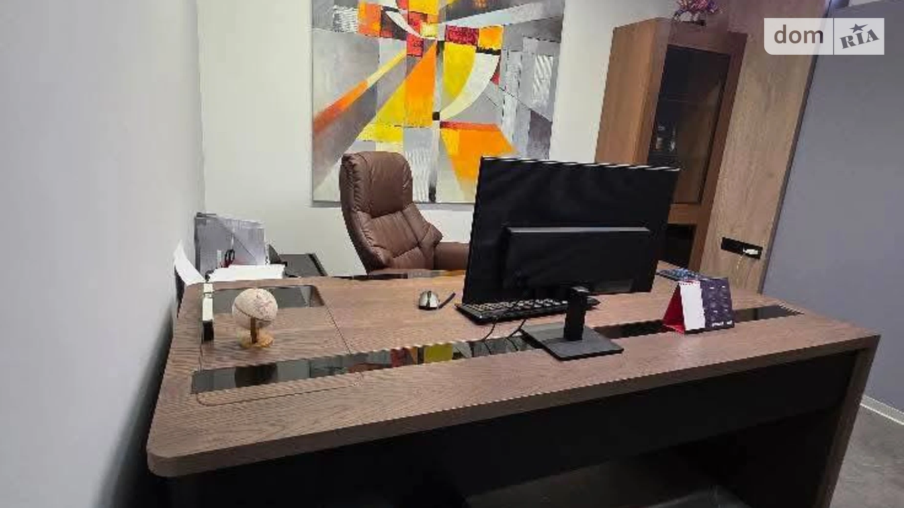 Продается офис 101 кв. м в бизнес-центре, цена: 150000 $ - фото 4