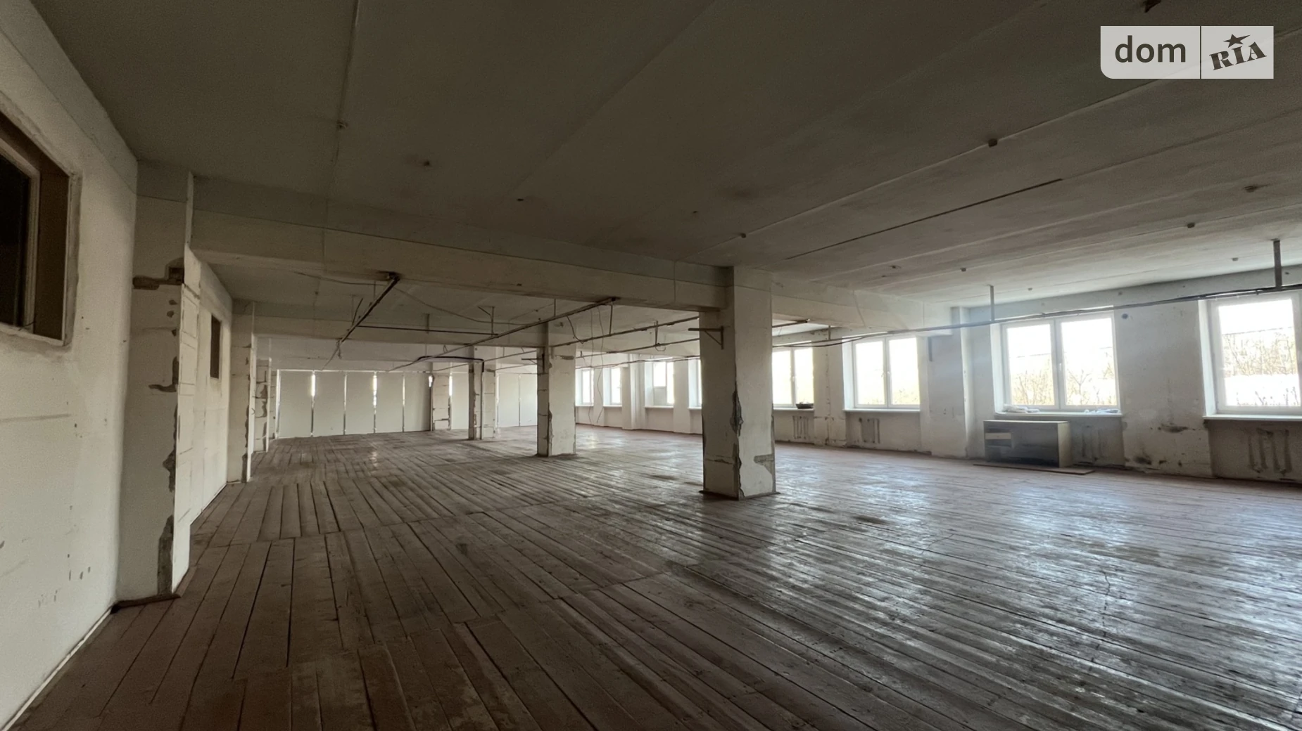 Сдается в аренду объект сферы услуг 390 кв. м в 3-этажном здании, цена: 42900 грн - фото 3