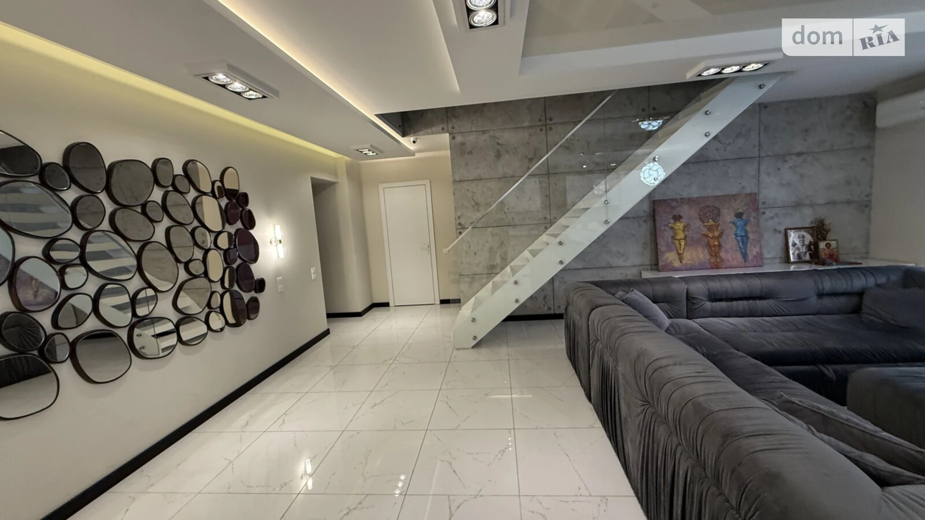 Продается 4-комнатная квартира 200 кв. м в Виннице, бул. Свободы, 8 - фото 3