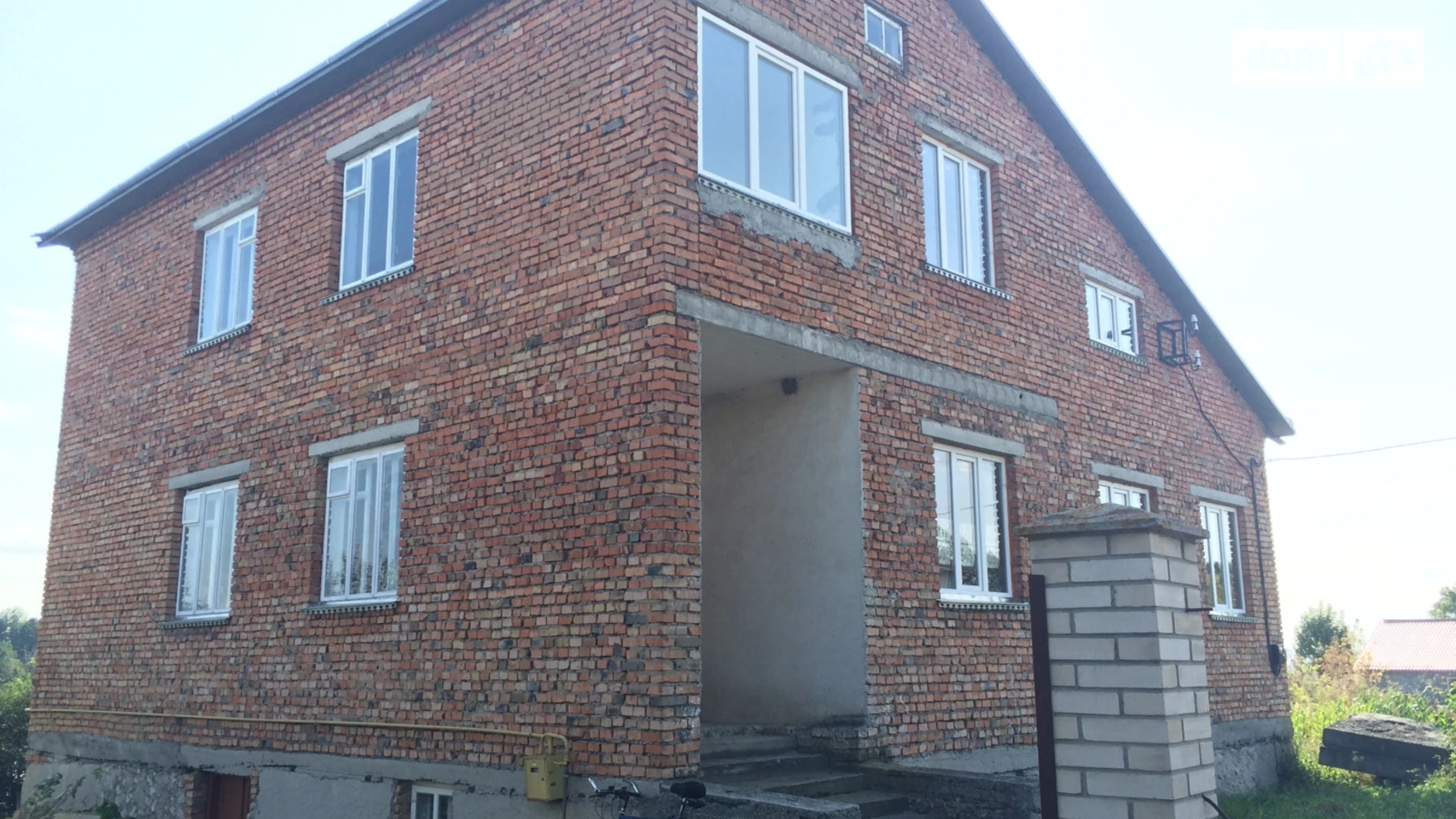 Продается дом на 2 этажа 160 кв. м с садом, цена: 57000 $ - фото 3