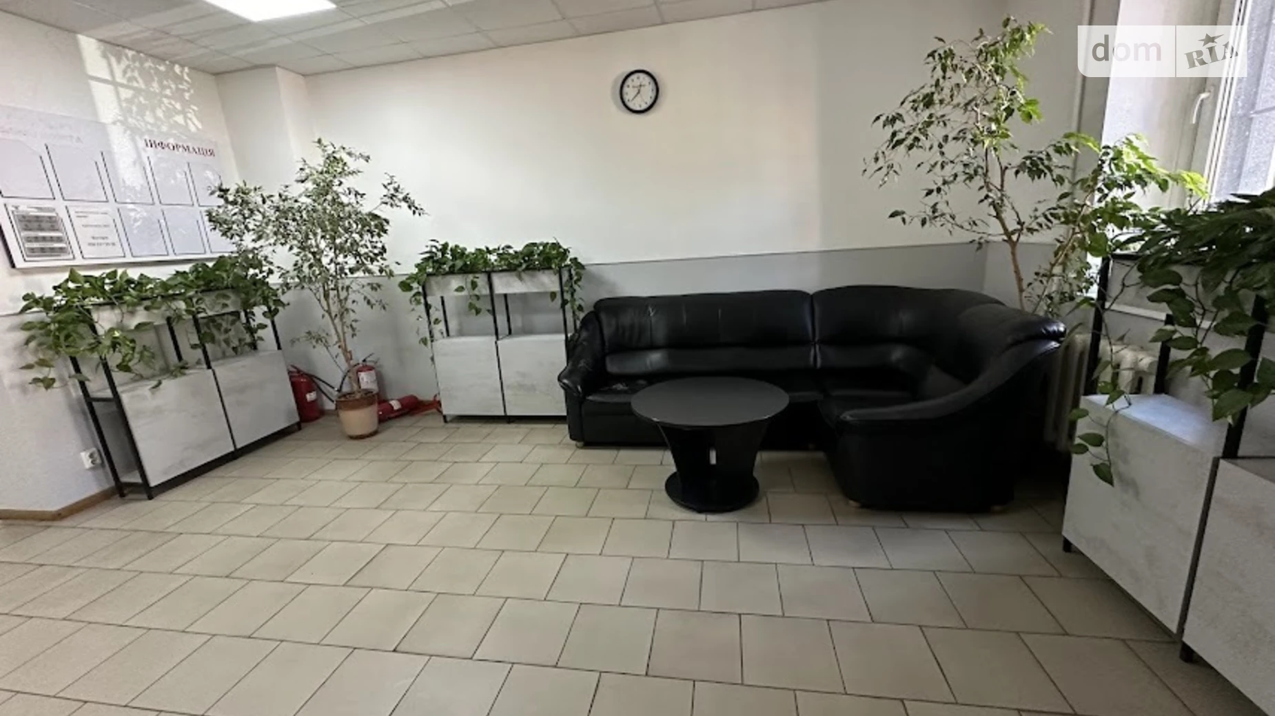 Сдается в аренду офис 49.2 кв. м в бизнес-центре, цена: 17712 грн - фото 4