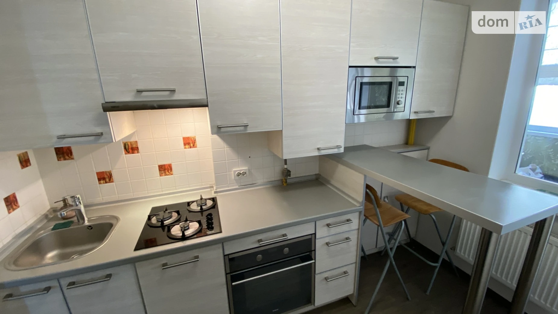 Продается 1-комнатная квартира 39.8 кв. м в Ворзеле, ул. Кленовая, 2Б/4 - фото 2