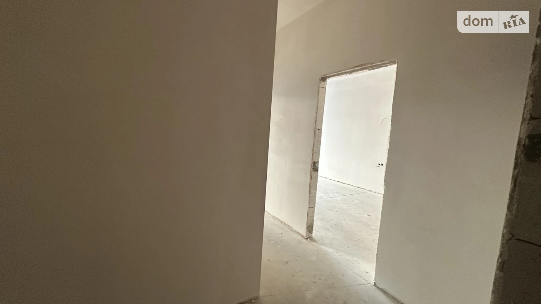 Продается 1-комнатная квартира 41.7 кв. м в Одессе, ул. Жемчужная - фото 2