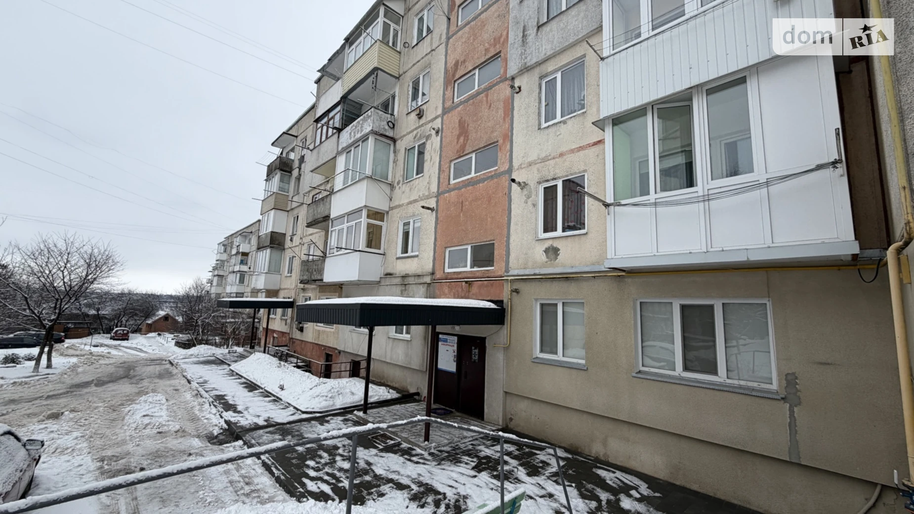 Продається 2-кімнатна квартира 48.5 кв. м у Чорткові, вул. Незалежності, 74 - фото 2