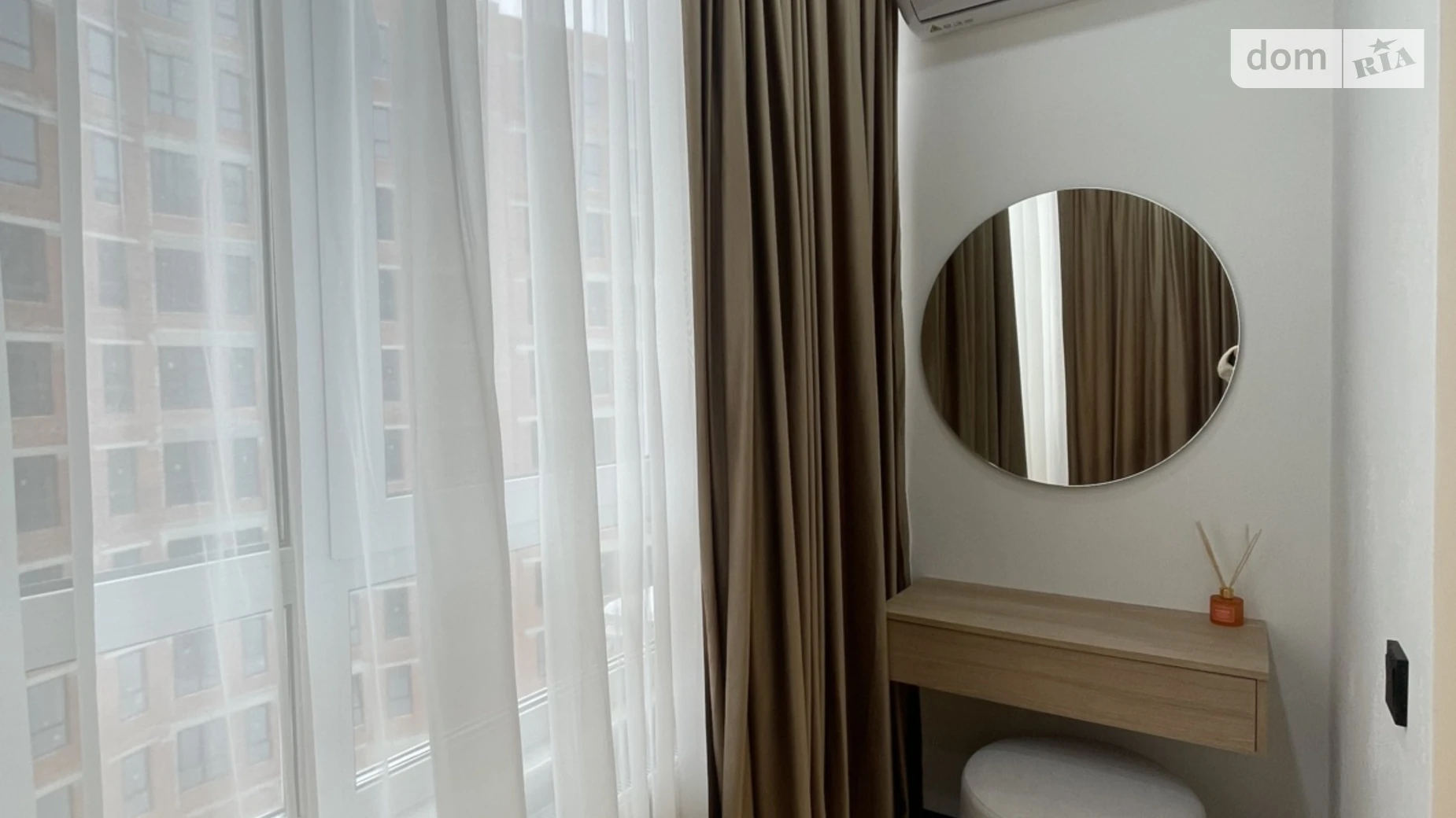 Продается 3-комнатная квартира 93 кв. м в Ивано-Франковске, ул. Приозерная, 42 - фото 4