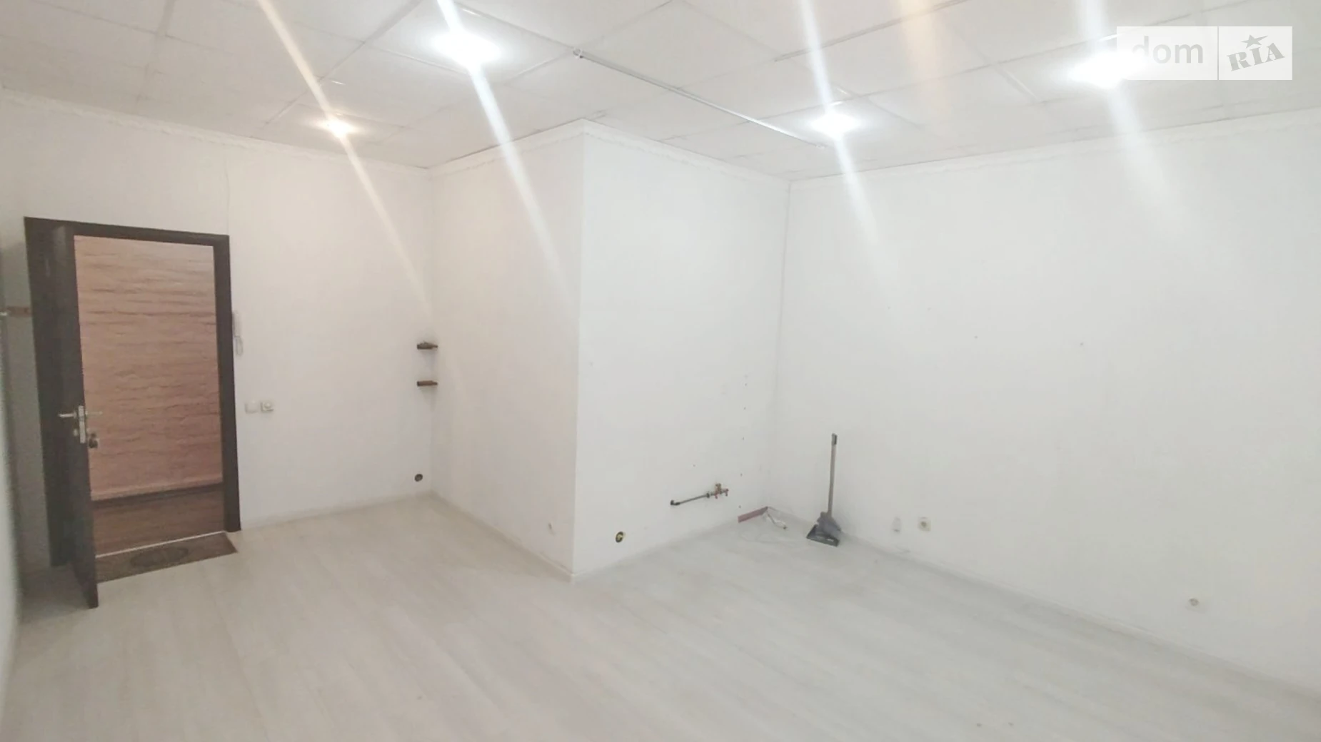 Сдается в аренду офис 25 кв. м в бизнес-центре, цена: 8720 грн - фото 3