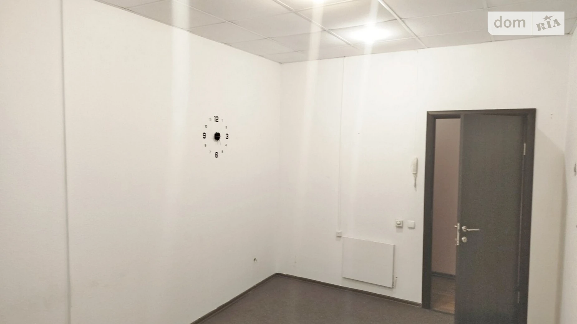 Сдается в аренду офис 19 кв. м в бизнес-центре, цена: 8340 грн - фото 3
