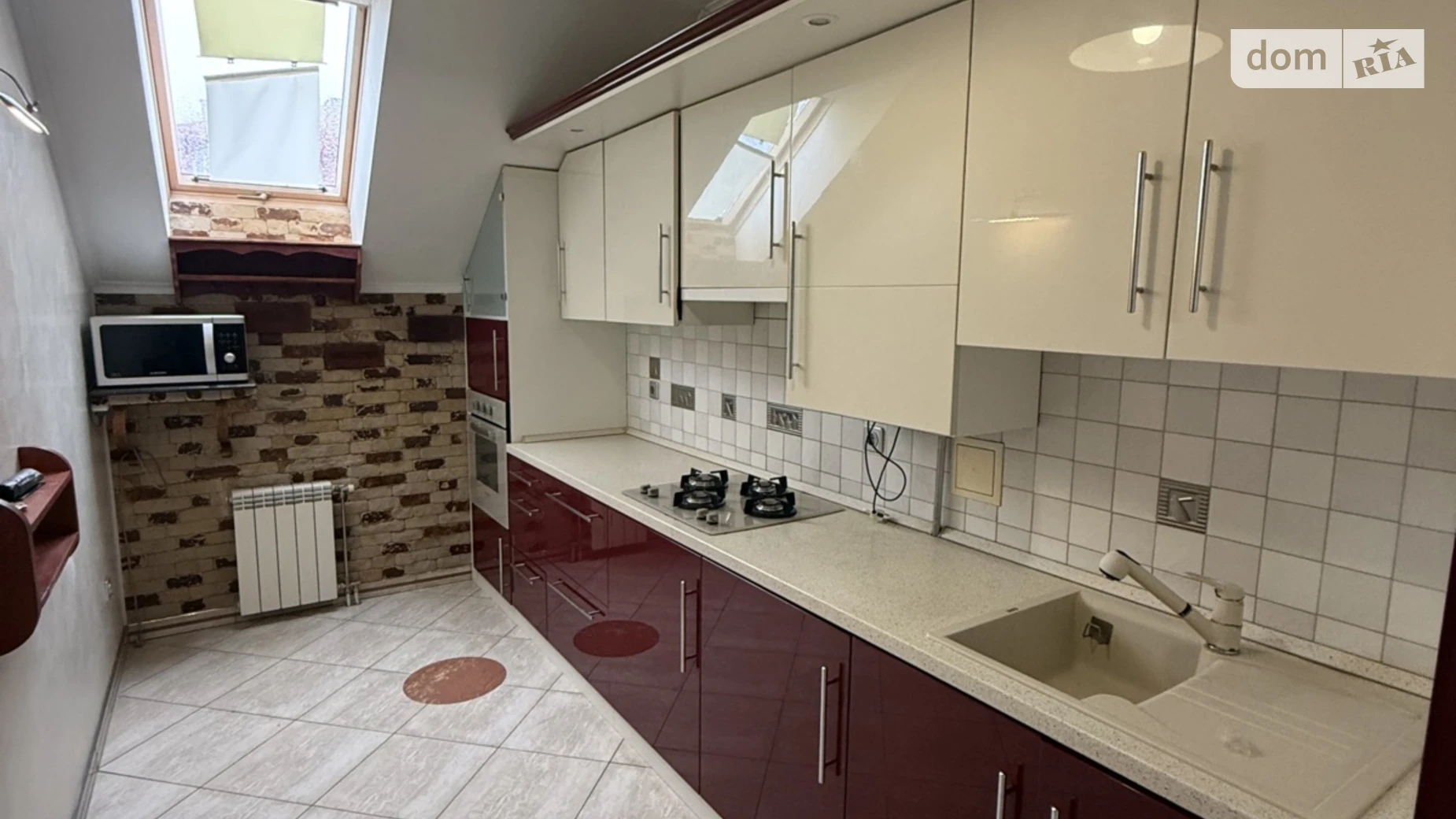 Продається 3-кімнатна квартира 74.6 кв. м у Ужгороді, вул. Франка Івана - фото 2