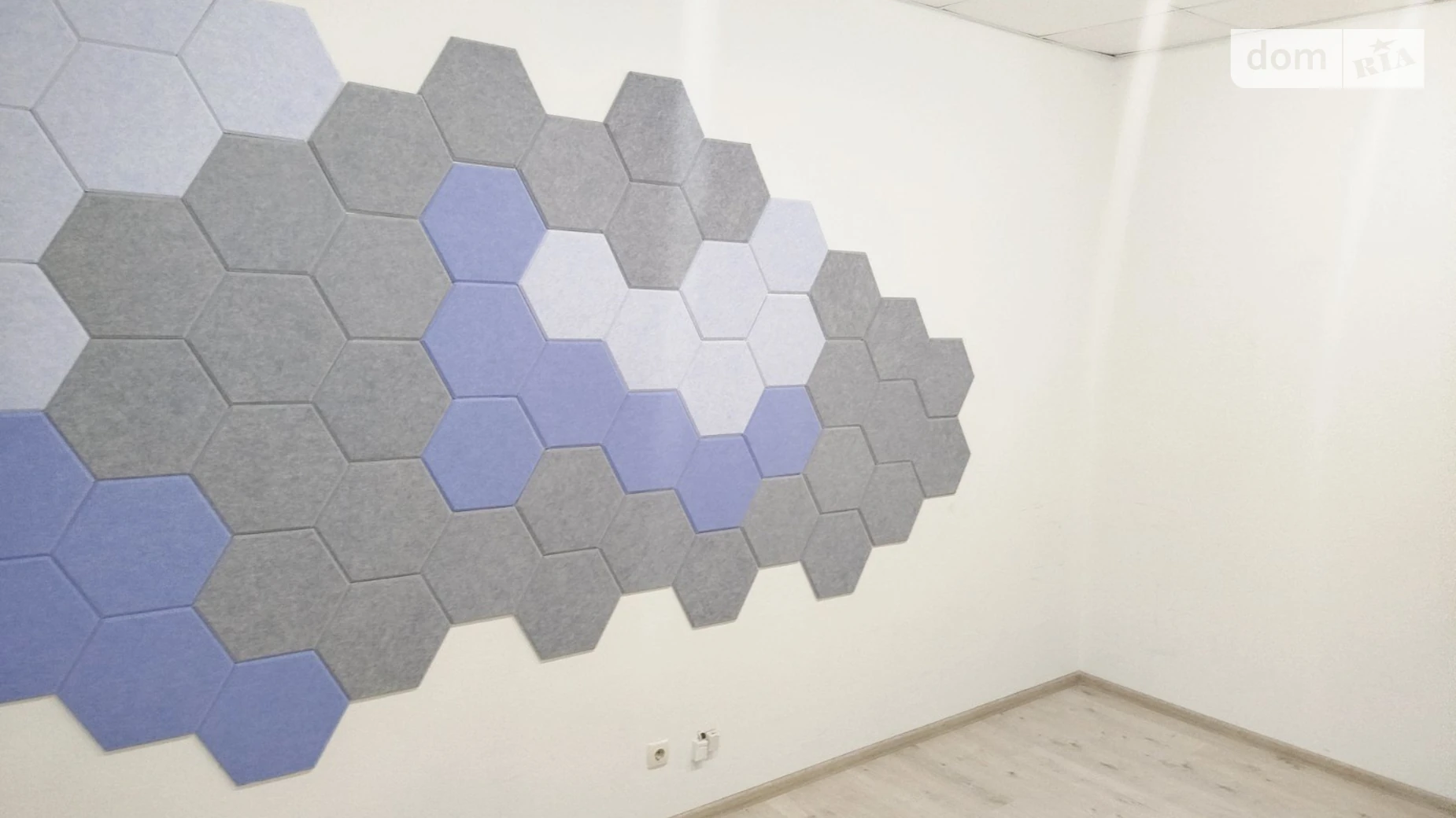 Сдается в аренду офис 18.3 кв. м в бизнес-центре, цена: 7540 грн - фото 5