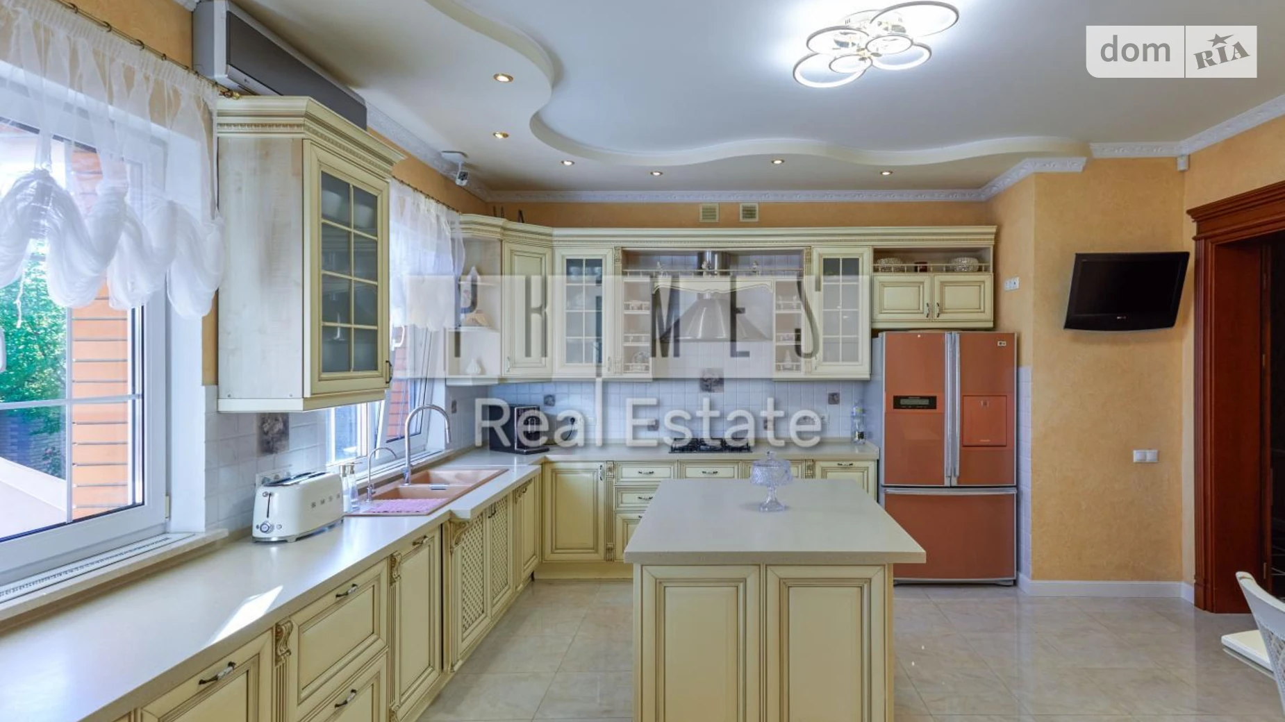 Продается дом на 2 этажа 335.5 кв. м с участком, цена: 490000 $ - фото 3