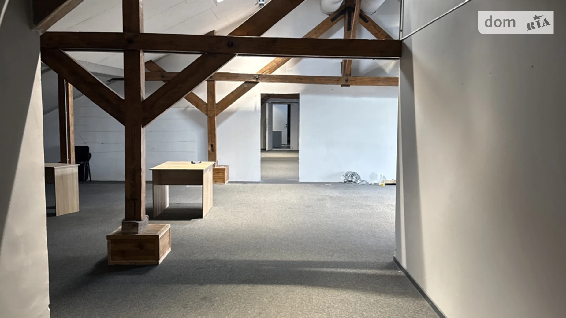 Здається в оренду офіс 976 кв. м в бізнес-центрі, цена: 7500 $ - фото 4