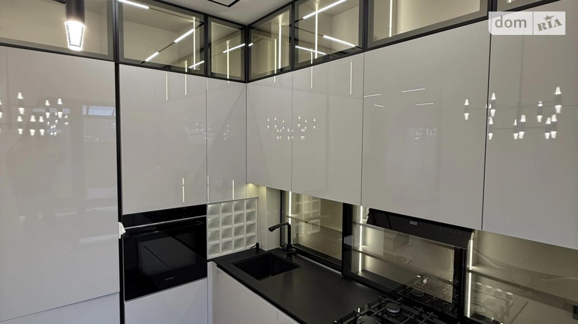 вул. Хасевича Ніла Центр Рівне, цена: 155000 $ - фото 4