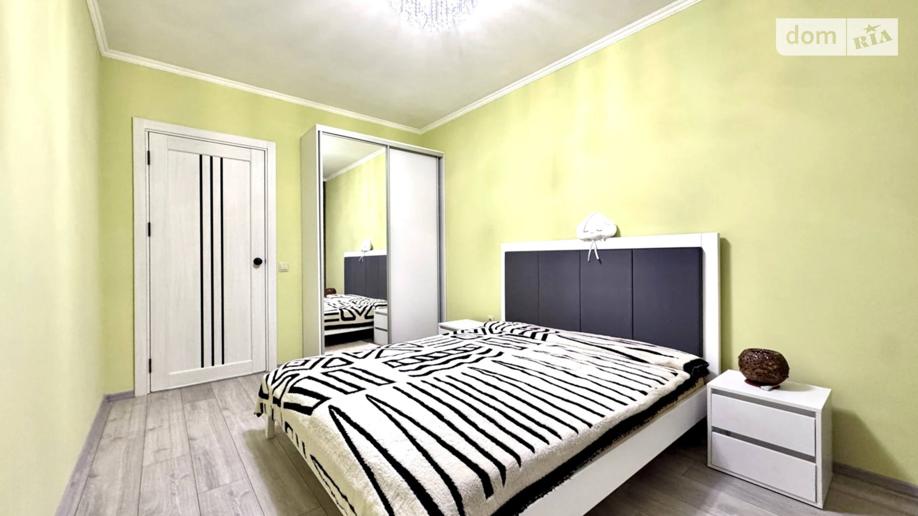 Продается 1-комнатная квартира 43.8 кв. м в Новоселках, ул. Озерная, 27А - фото 2