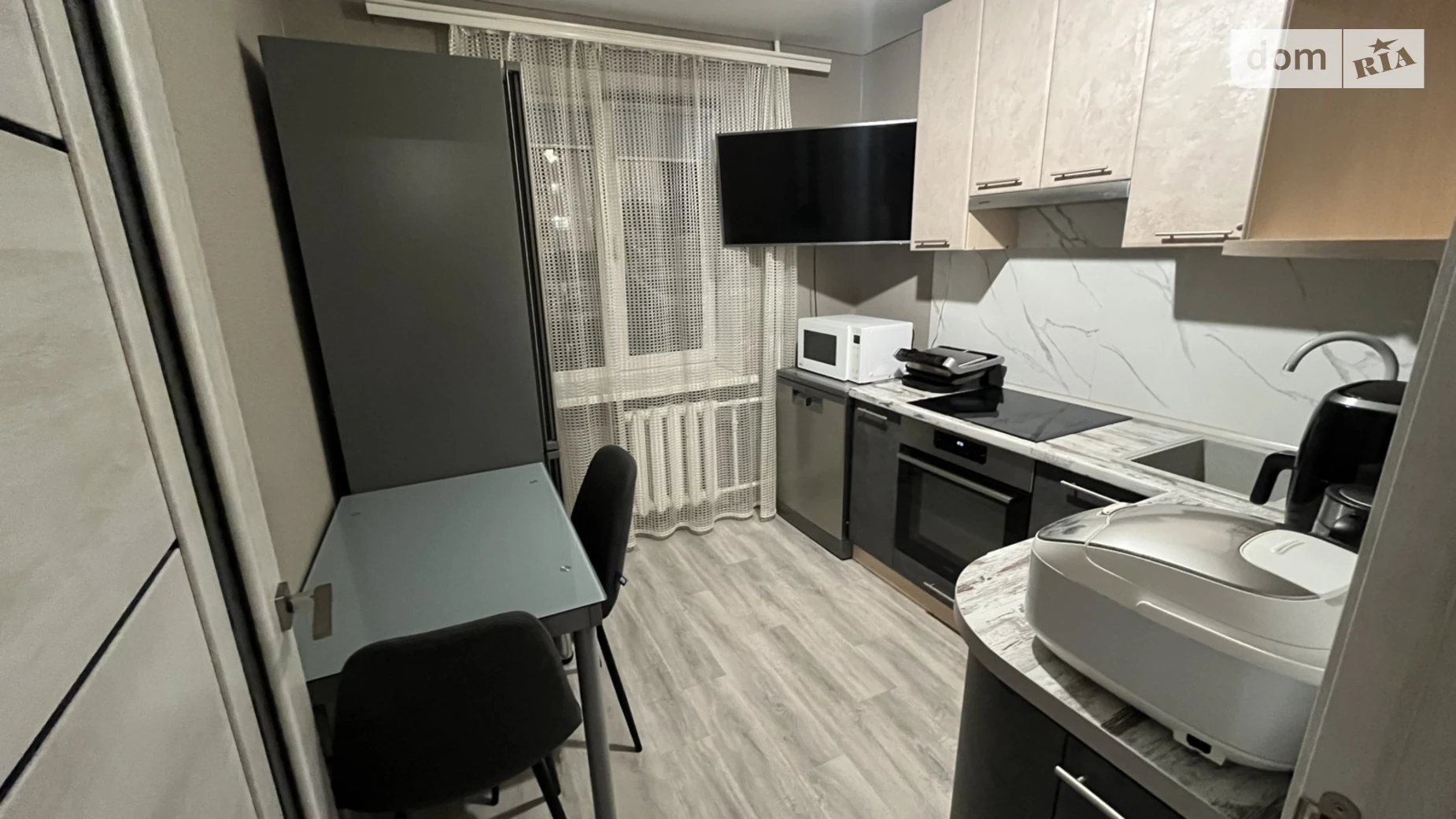 Продається 2-кімнатна квартира 50.5 кв. м у Черкасах, бул. Шевченка, 409 - фото 4