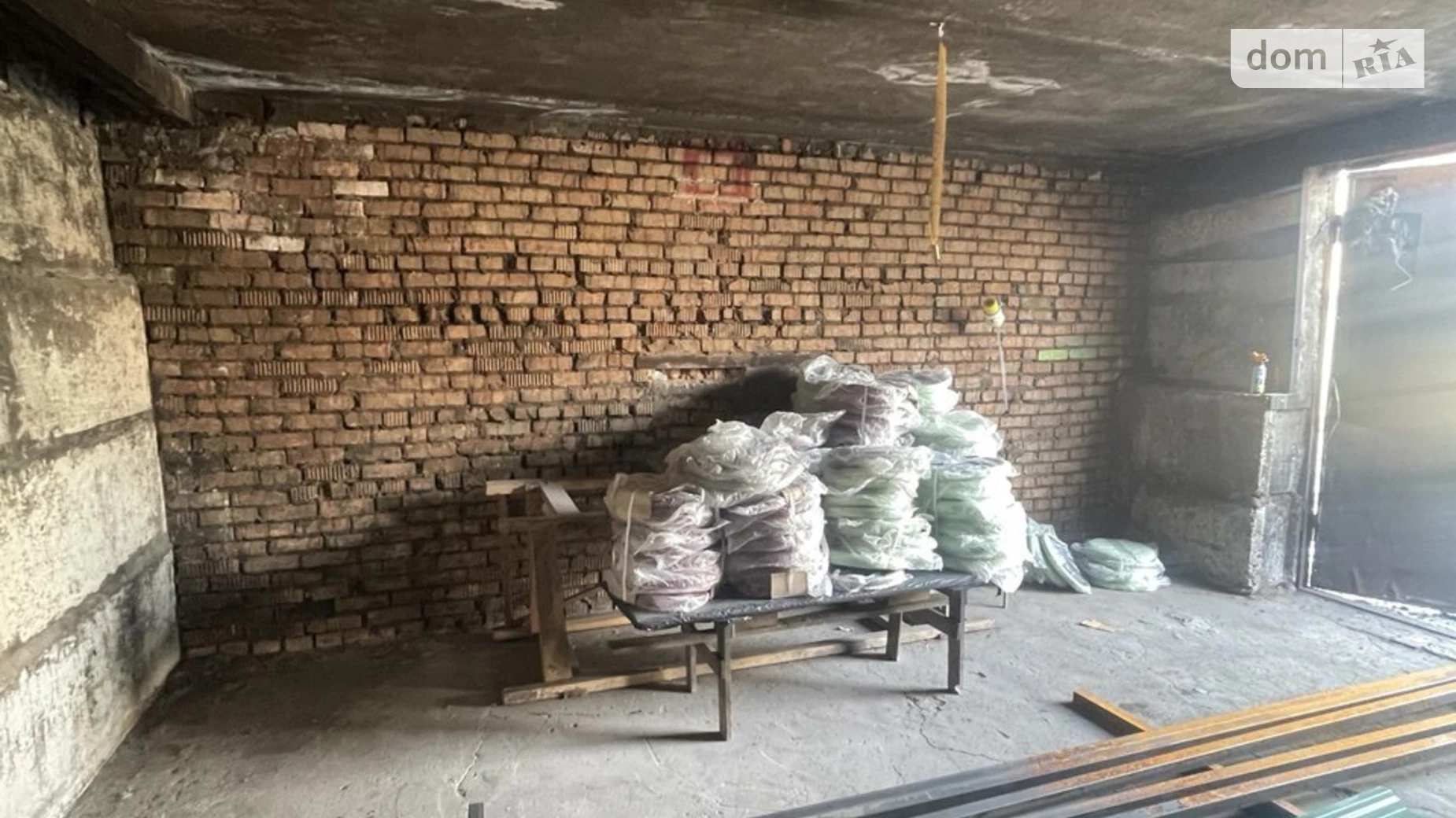 Сдается в аренду отдельно стоящий гараж универсальный на 30 кв. м, цена: 5000 грн - фото 3