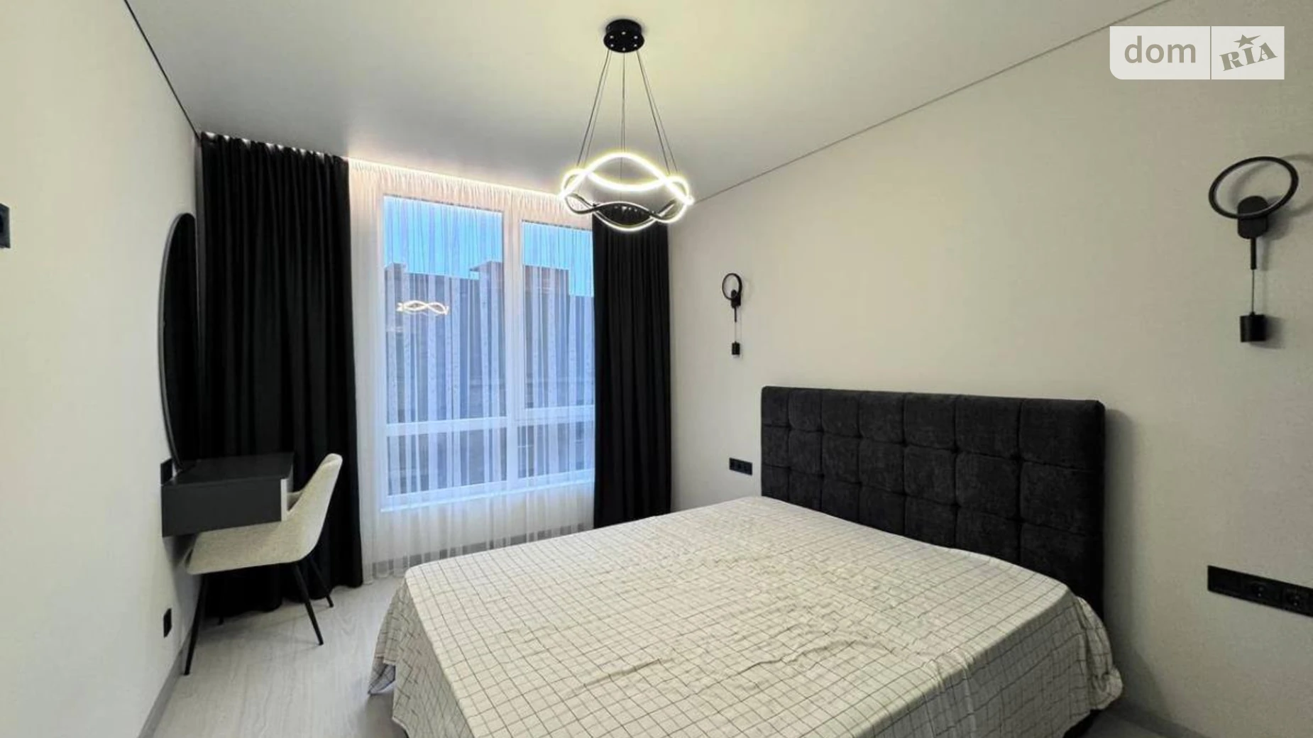 Сдается в аренду 1-комнатная квартира 44 кв. м в Ивано-Франковске, ул. Юліана Пелеша(Крайковского) - фото 4