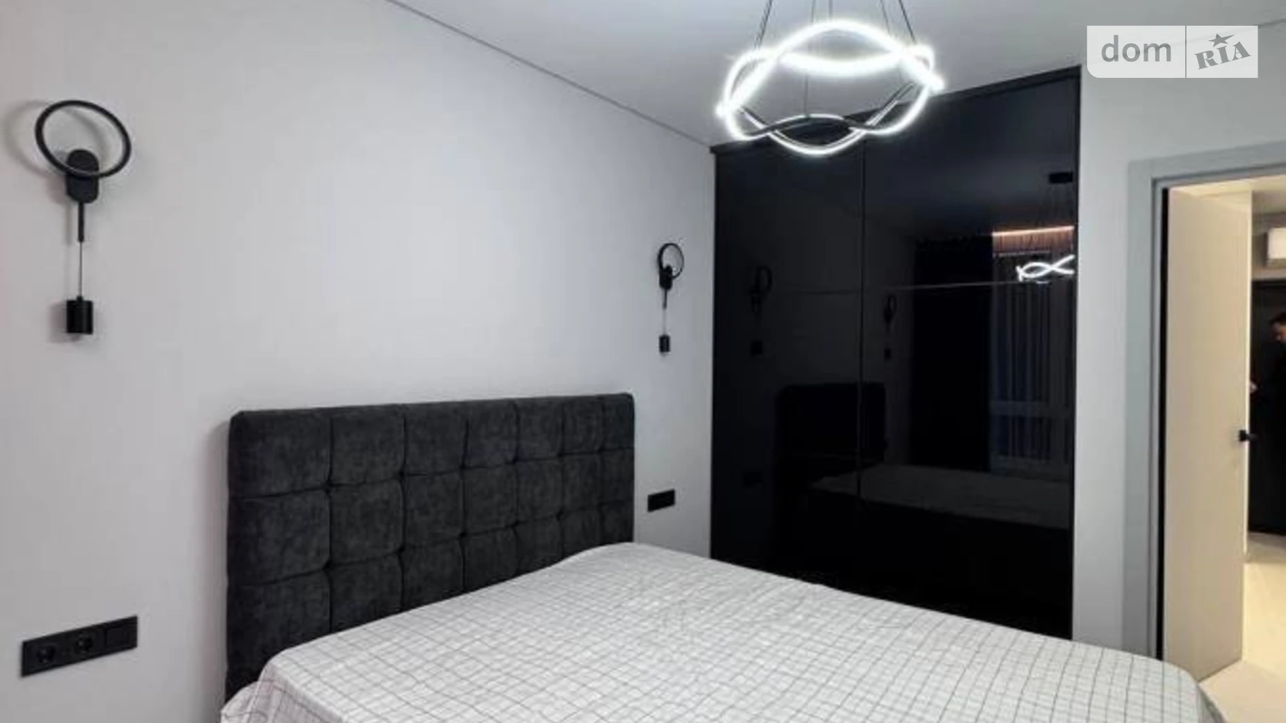 Сдается в аренду 1-комнатная квартира 44 кв. м в Ивано-Франковске, ул. Юліана Пелеша(Крайковского) - фото 5