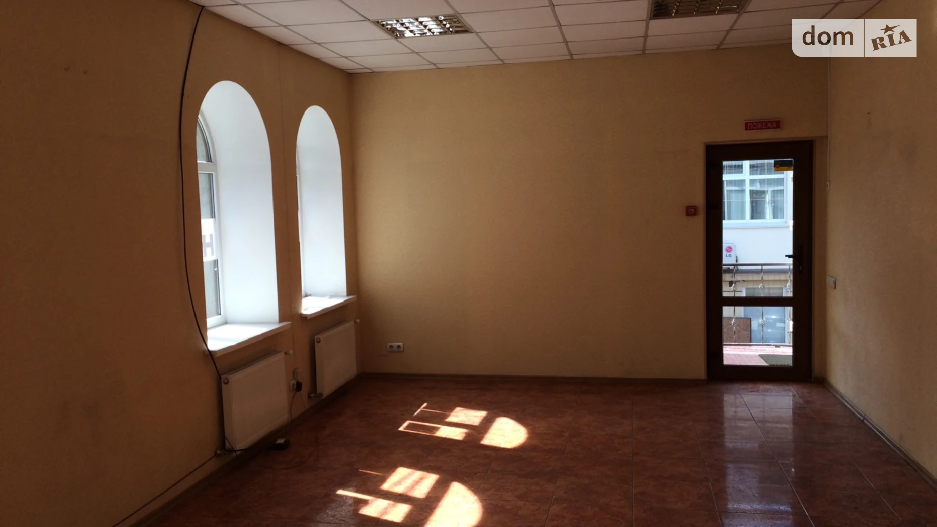 Сдается в аренду помещения свободного назначения 33 кв. м в 2-этажном здании, цена: 10000 грн - фото 2