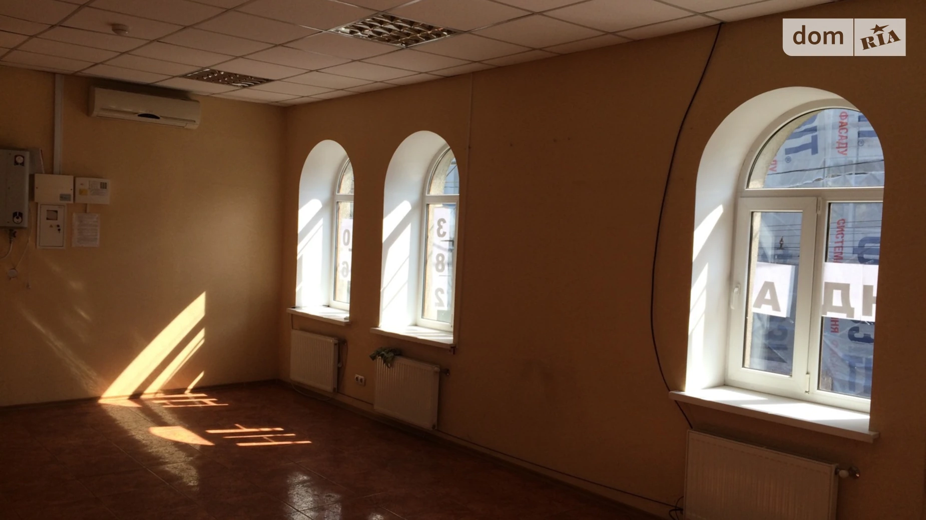 Сдается в аренду помещения свободного назначения 33 кв. м в 2-этажном здании, цена: 10000 грн - фото 3