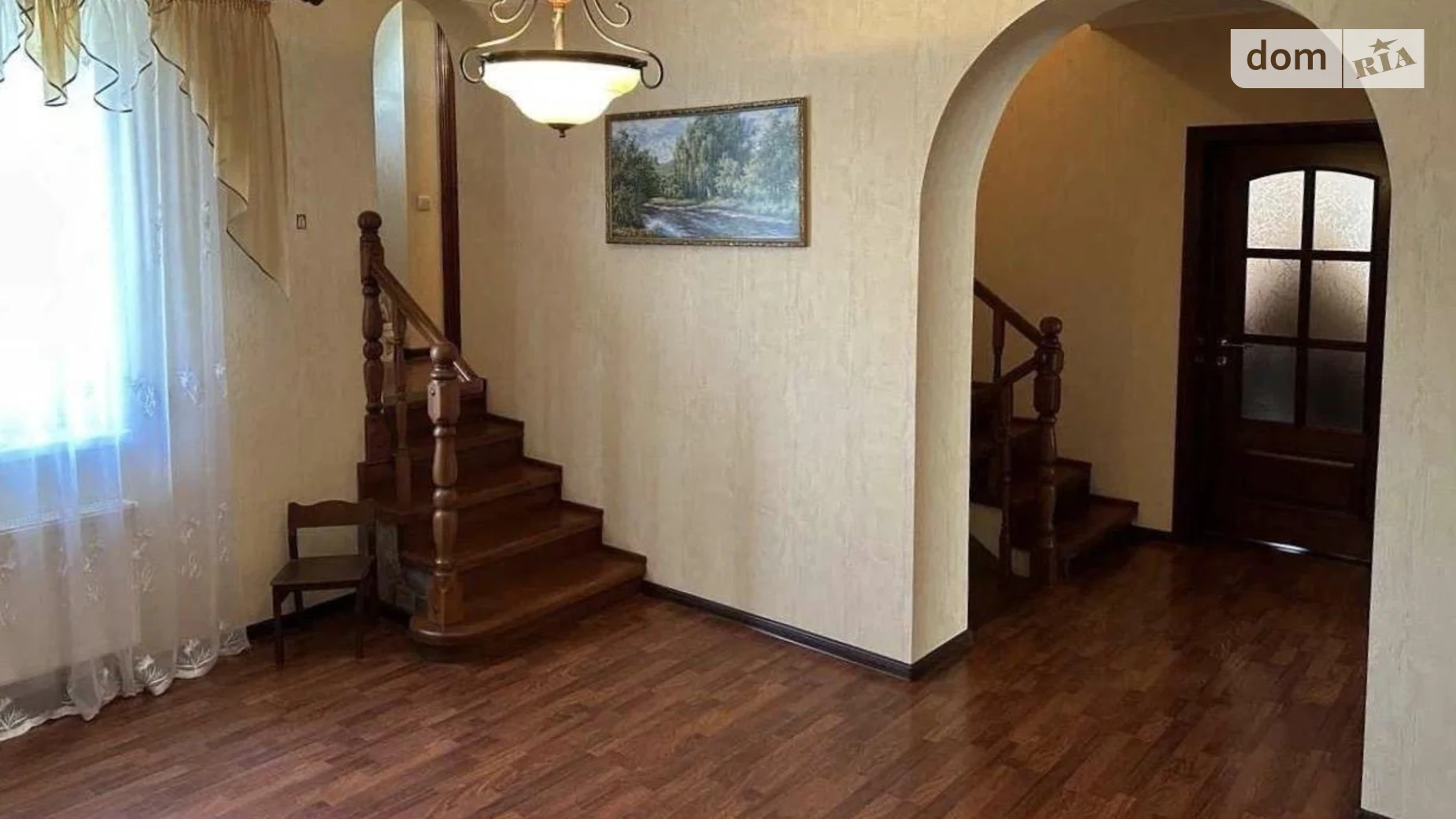 Продается дом на 2 этажа 234.4 кв. м с баней/сауной, цена: 167000 $ - фото 2