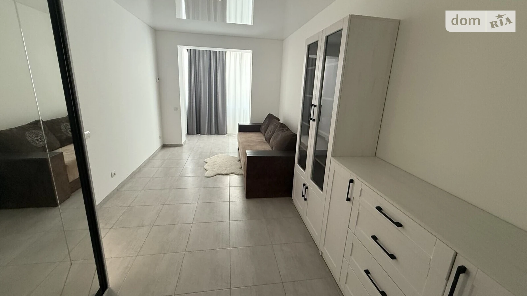 Продается 1-комнатная квартира 35 кв. м в Хмельницком, ул. Кармелюка, 9 - фото 2