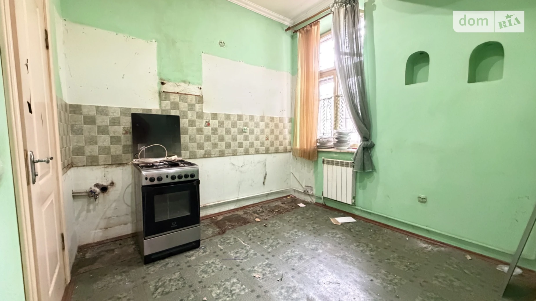 Продается 2-комнатная квартира 76.2 кв. м в Стрые, Рынок майд., 6 - фото 3