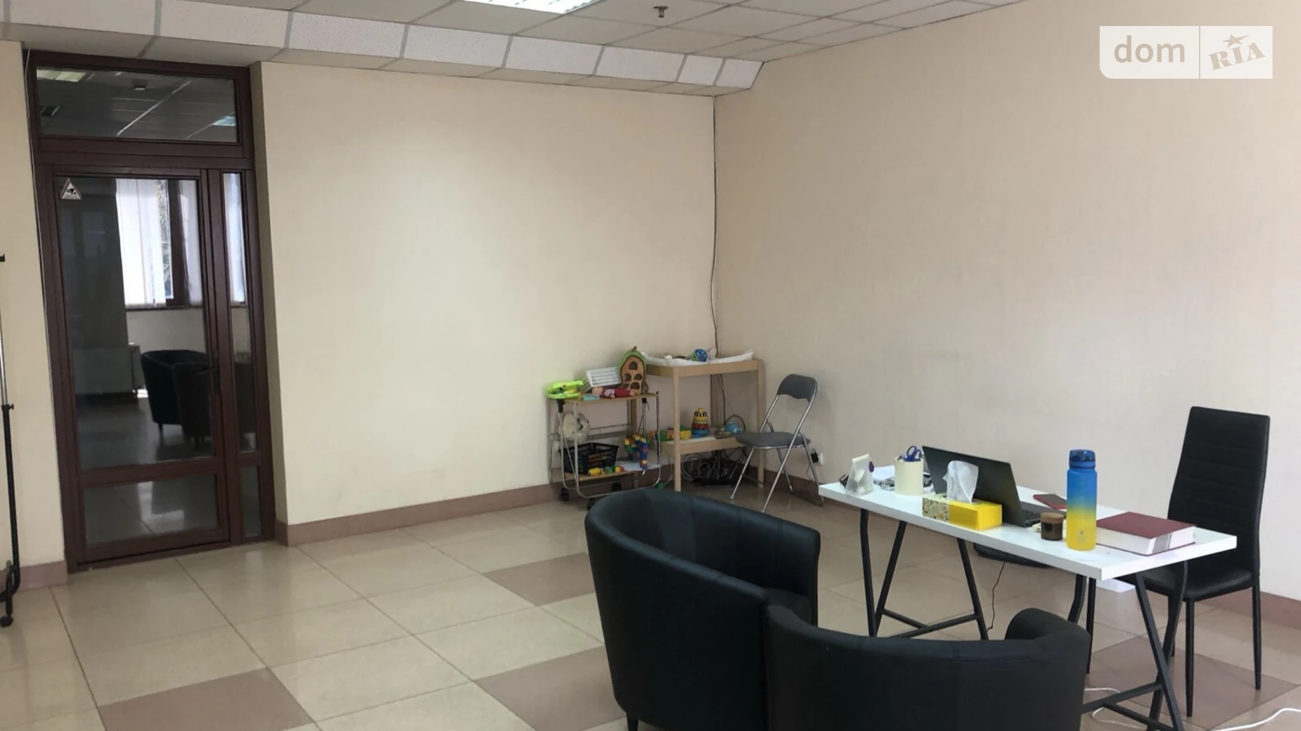 Сдается в аренду офис 53 кв. м в бизнес-центре, цена: 11000 грн - фото 4