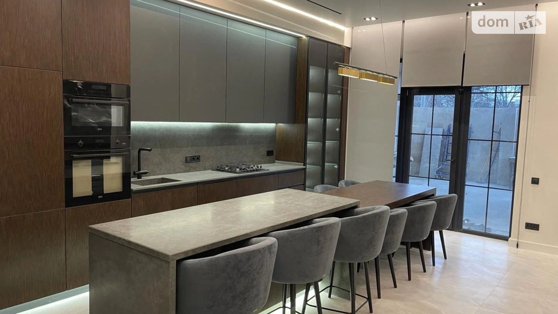 Продається будинок 2 поверховий 220 кв. м з каміном, цена: 670000 $ - фото 4