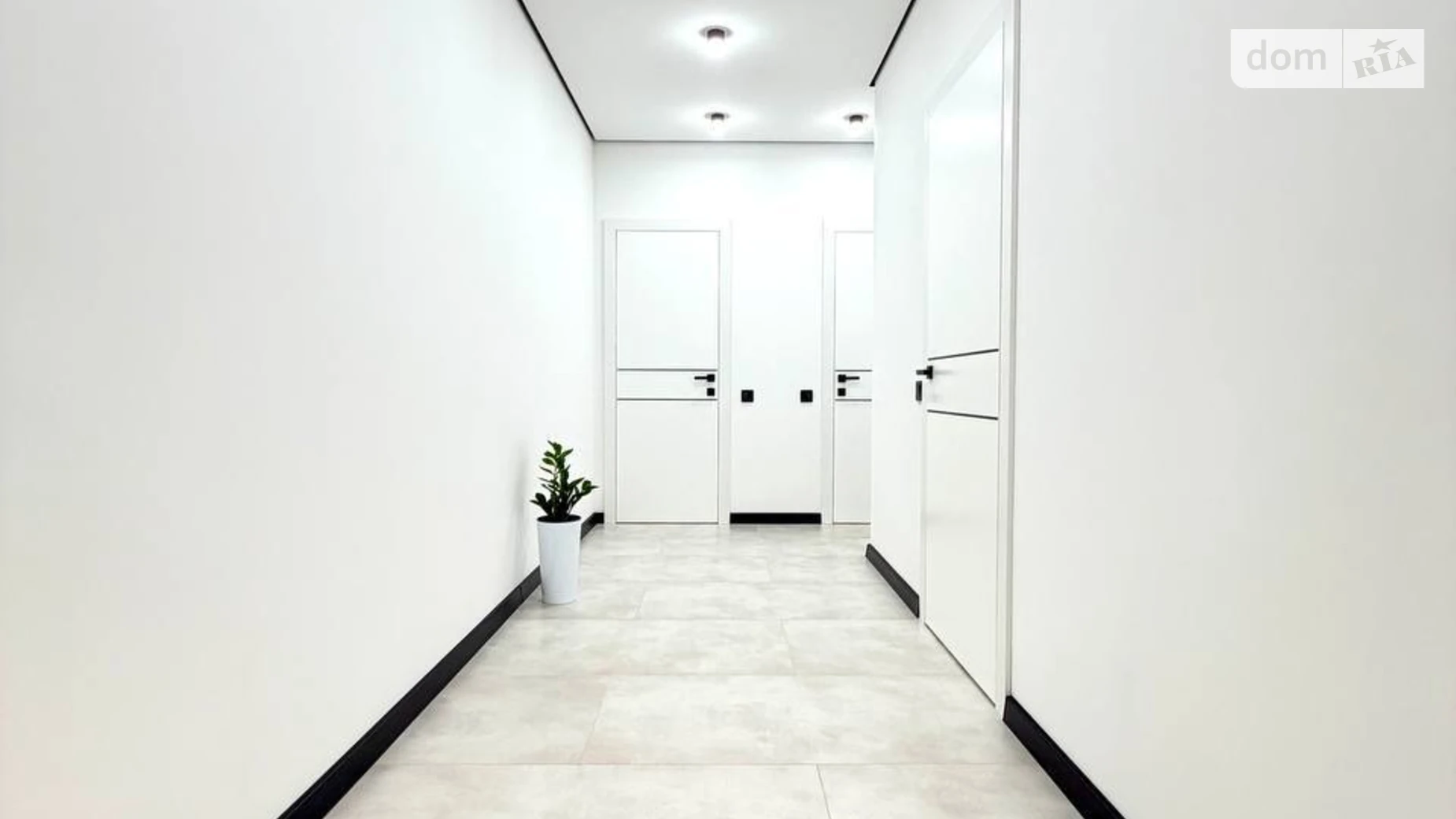 Продается 2-комнатная квартира 76.6 кв. м в Стрые, ул. Ивана Сирка, 18 - фото 4