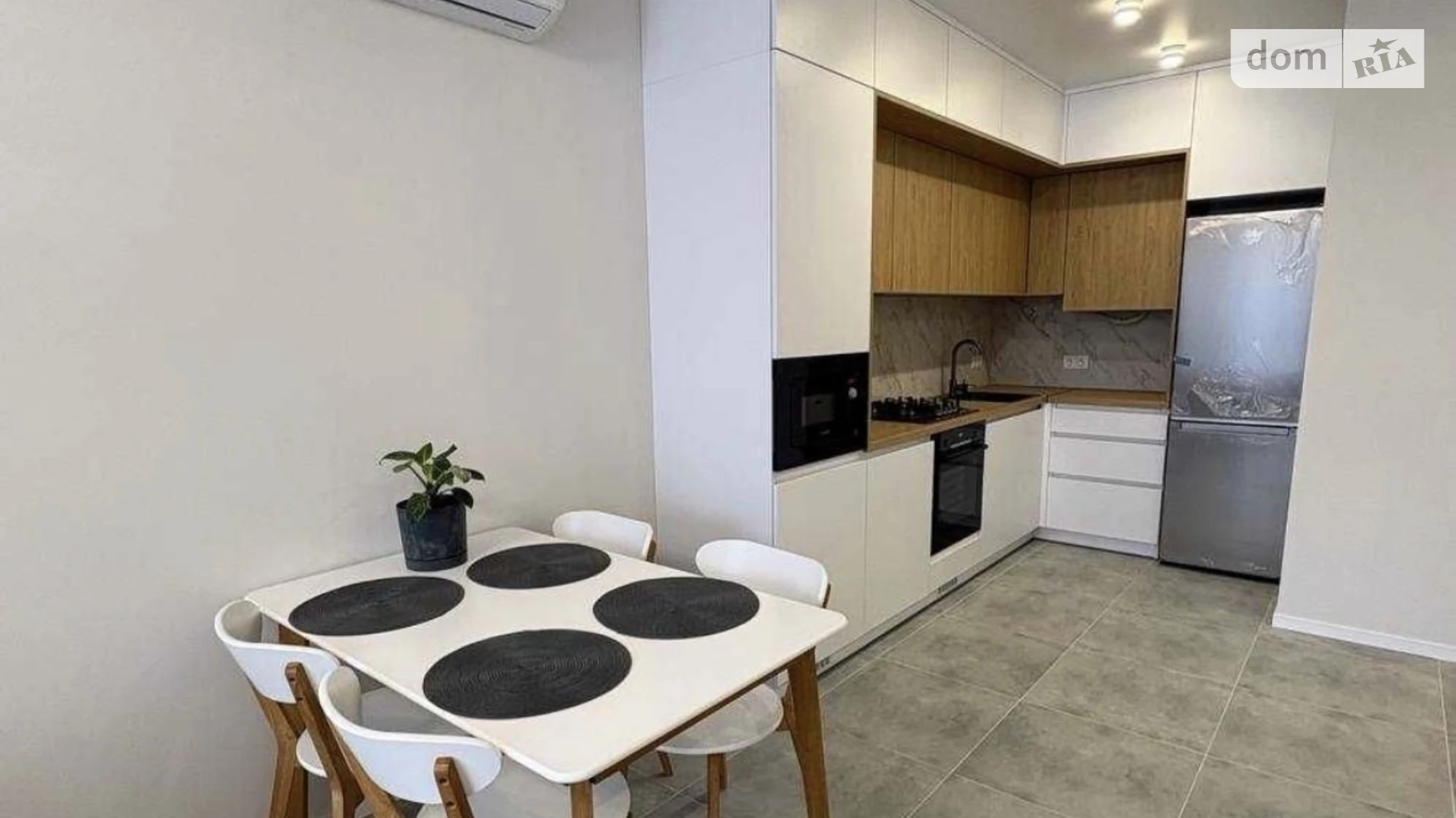 Продається 1-кімнатна квартира 45.5 кв. м у Львові, вул. Мікльоша Карла - фото 5